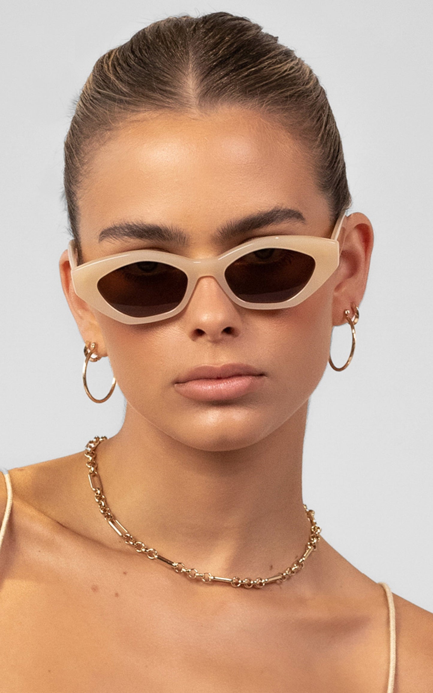Banbe Eyewear - The Eva in Milk Brown