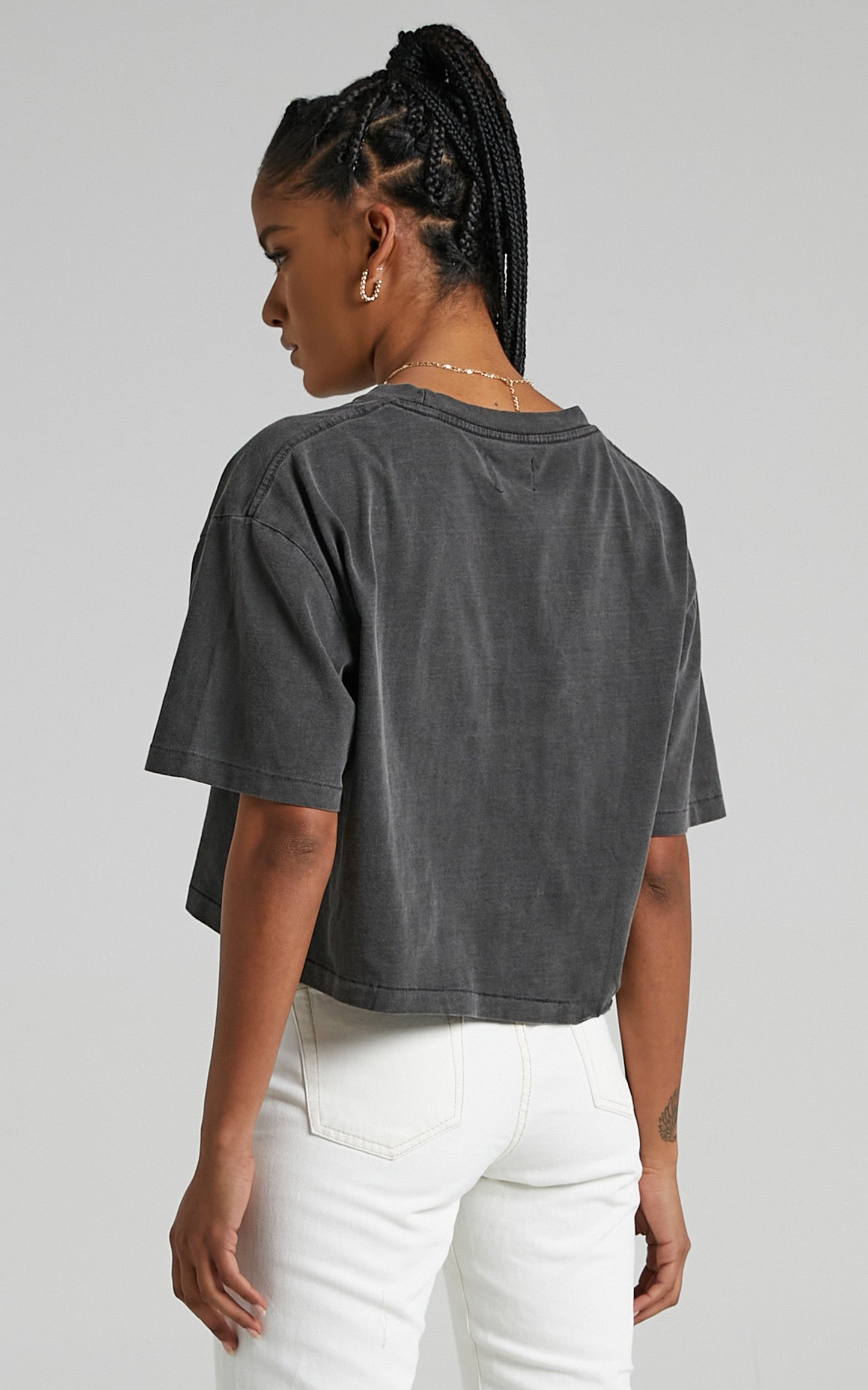 The People Vs - Dead Roses Vintage Helena Tee in Ultra Black