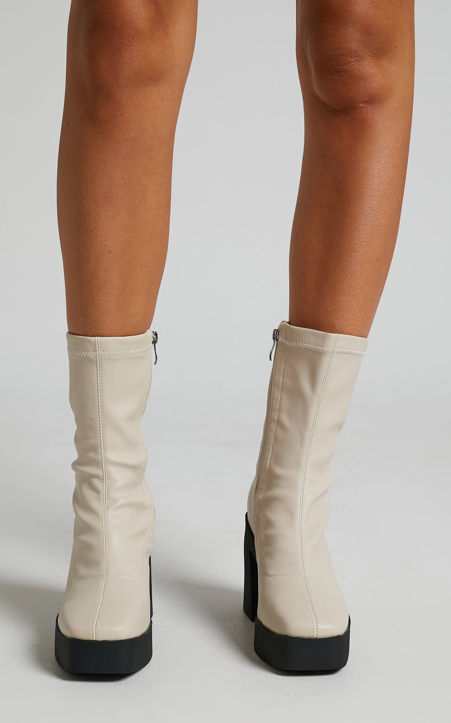 Therapy - Jagger Boots in Bone
