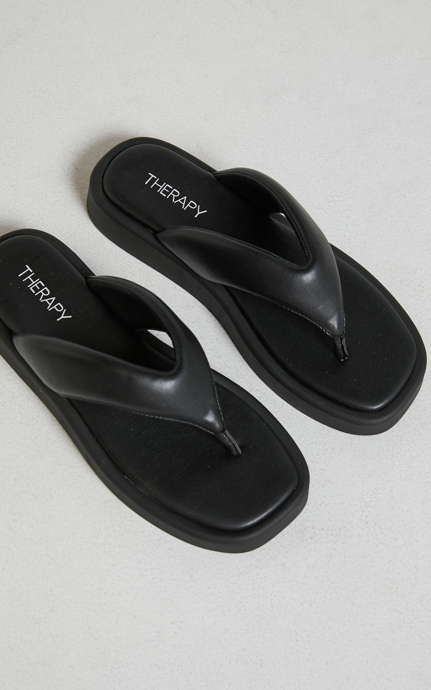 Therapy - Pace Sandals in Black