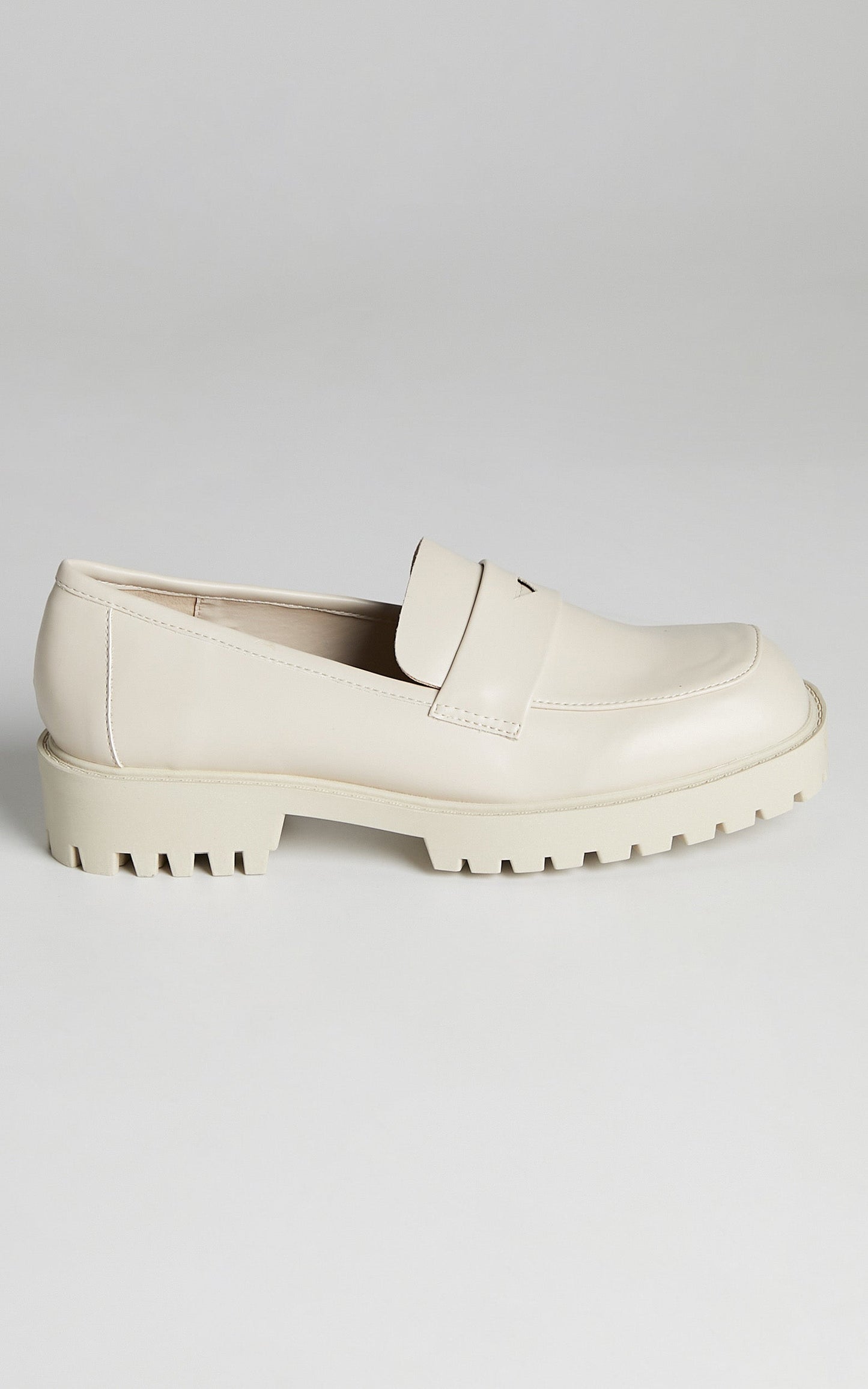 Therapy - Royce Loafer in Bone Smooth