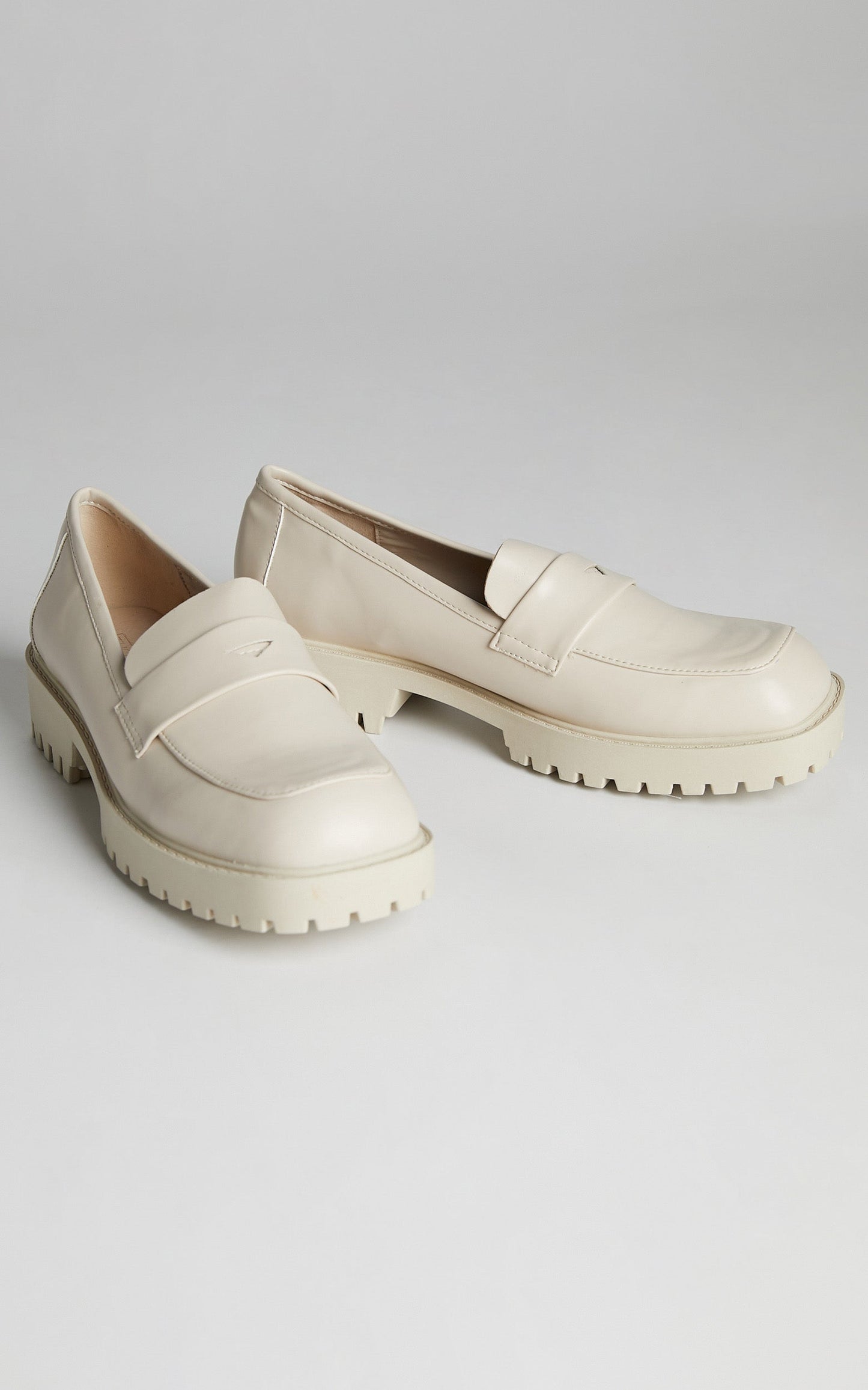 Therapy - Royce Loafer in Bone Smooth