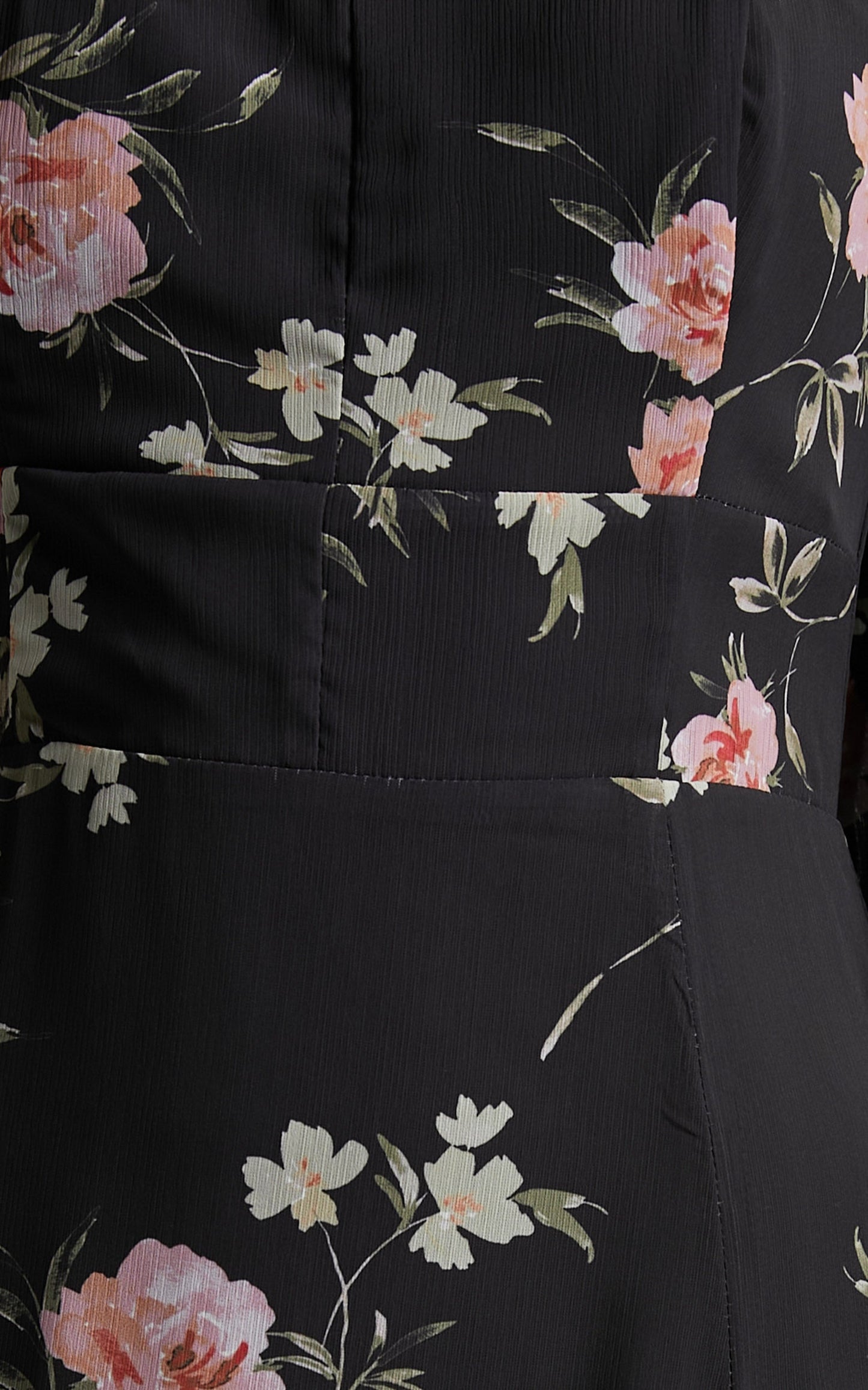 Tionna Dress - Long Sleeve Midi Dress in Blushing Floral