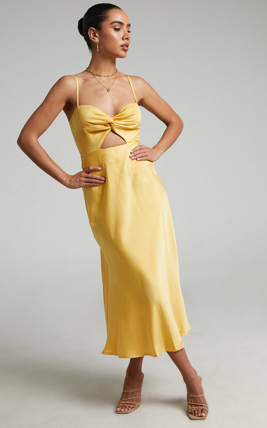 Tomoni Flounce Shoulder Midi Dress in Yellow