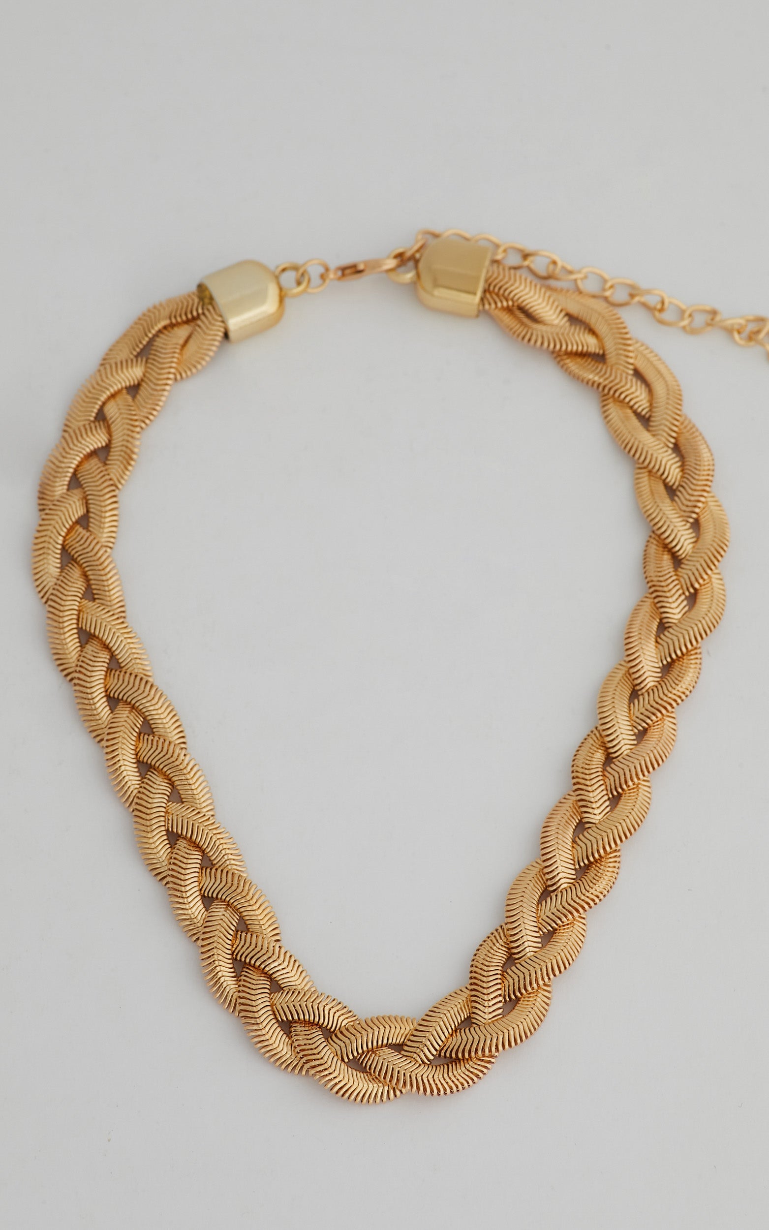 Trishmae Necklace in Gold