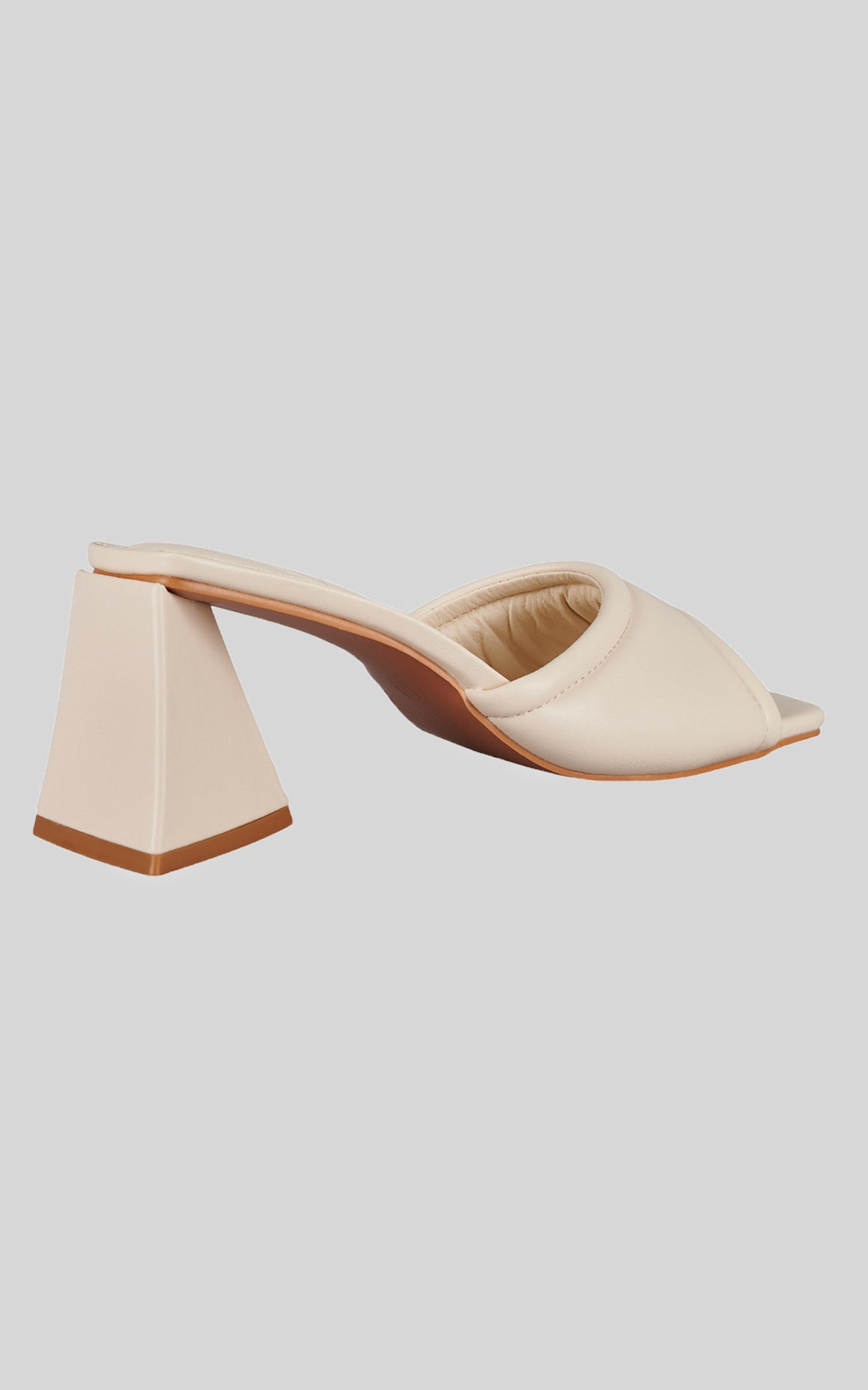 St Sana - Tycho Mule Heels in Off White
