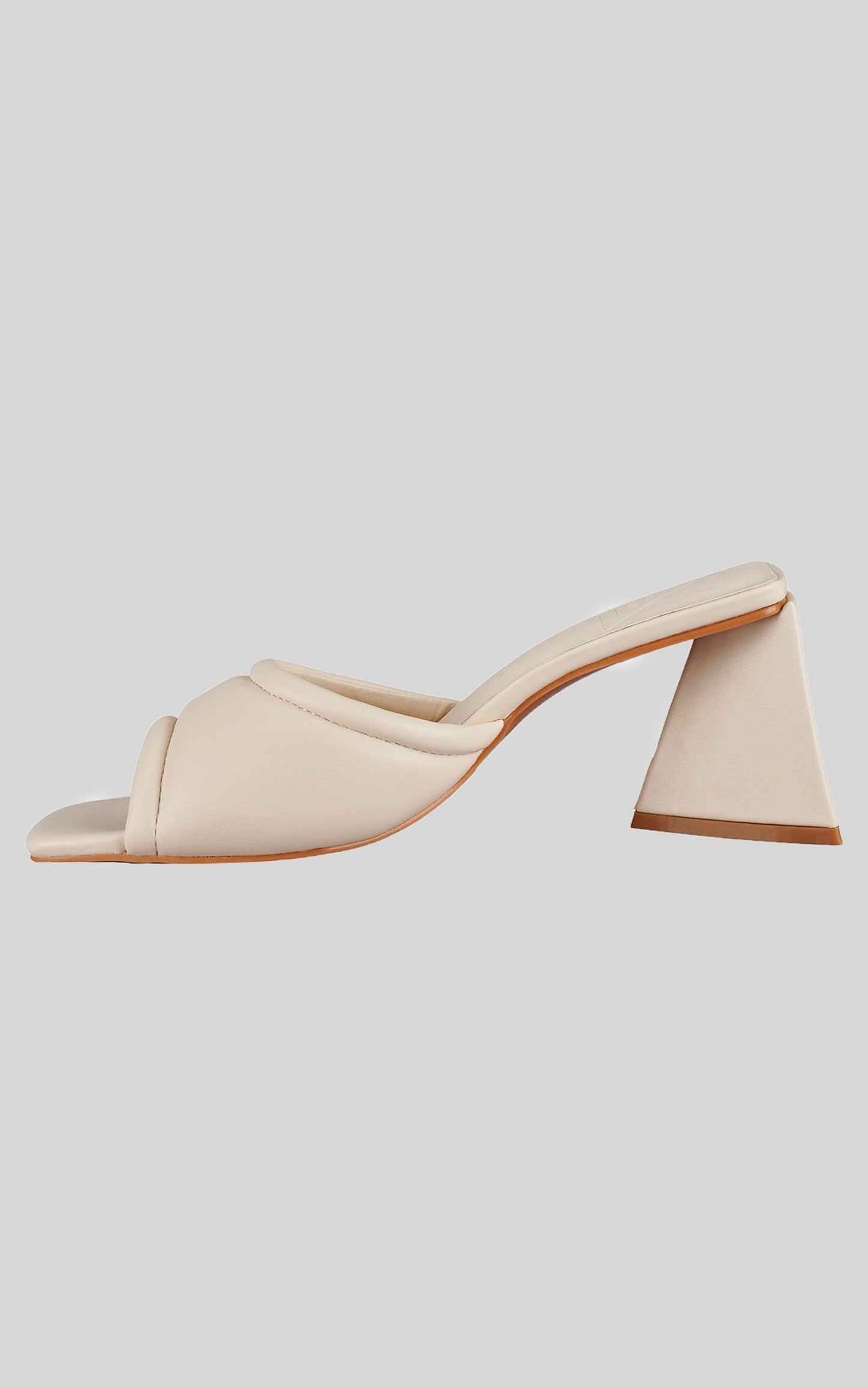 St Sana - Tycho Mule Heels in Off White