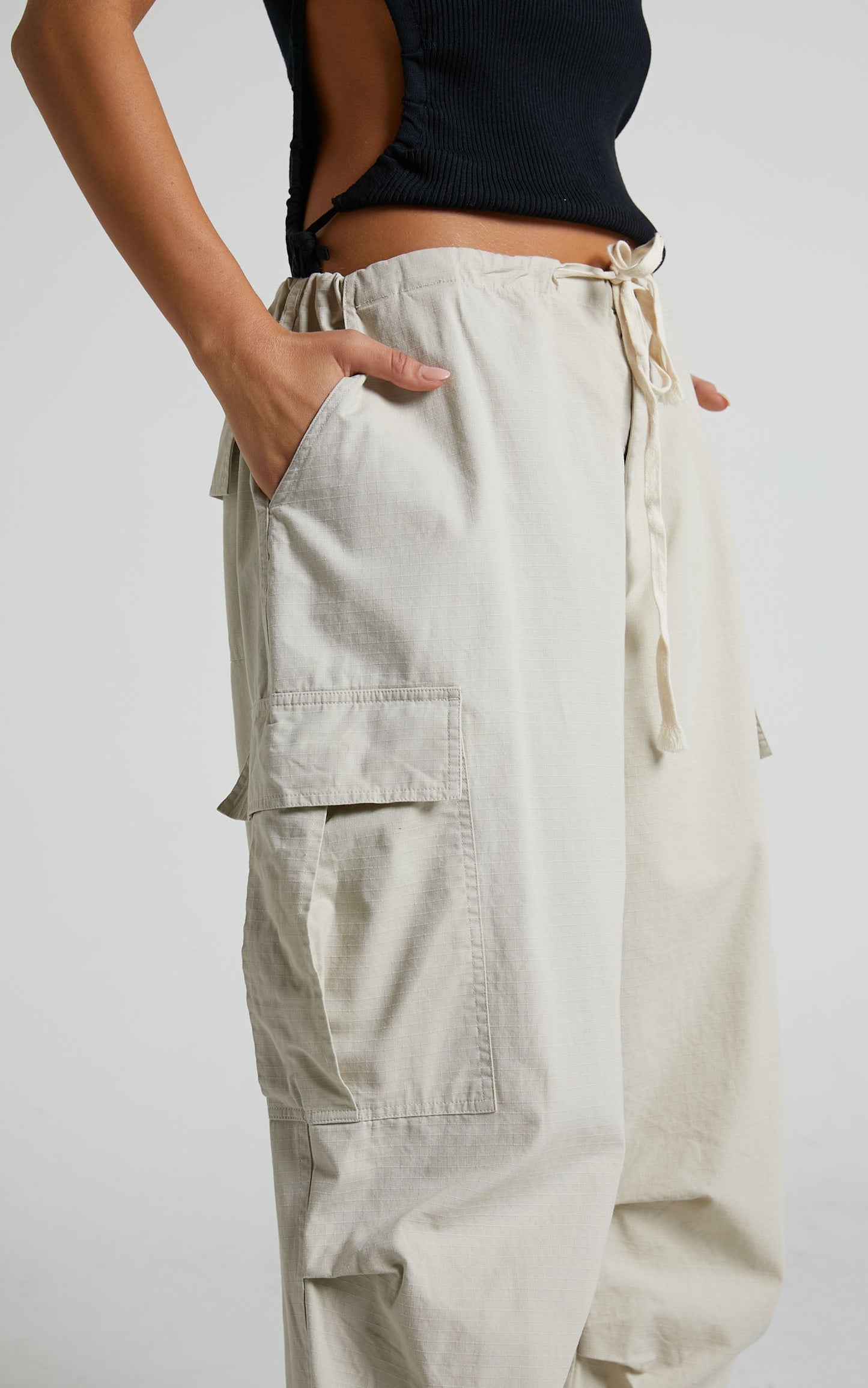 Lioness - Low Rise Utility Pant in Stone