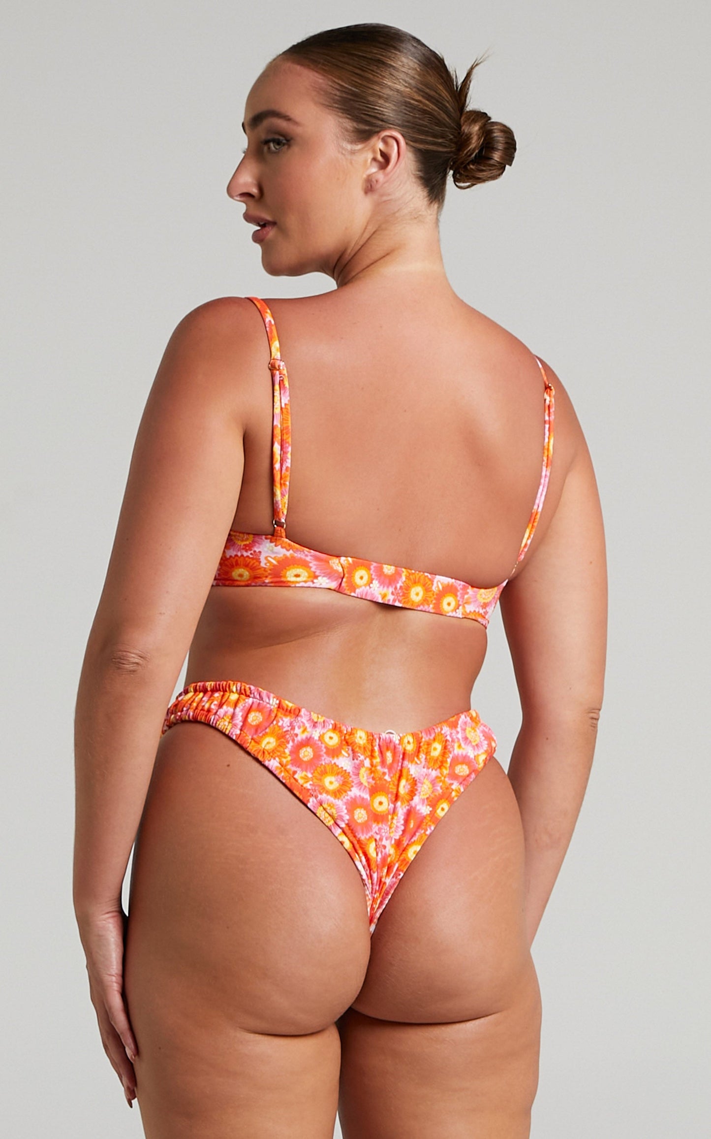 VDM The Label - Heidi Bikini Top in Retro Daisy