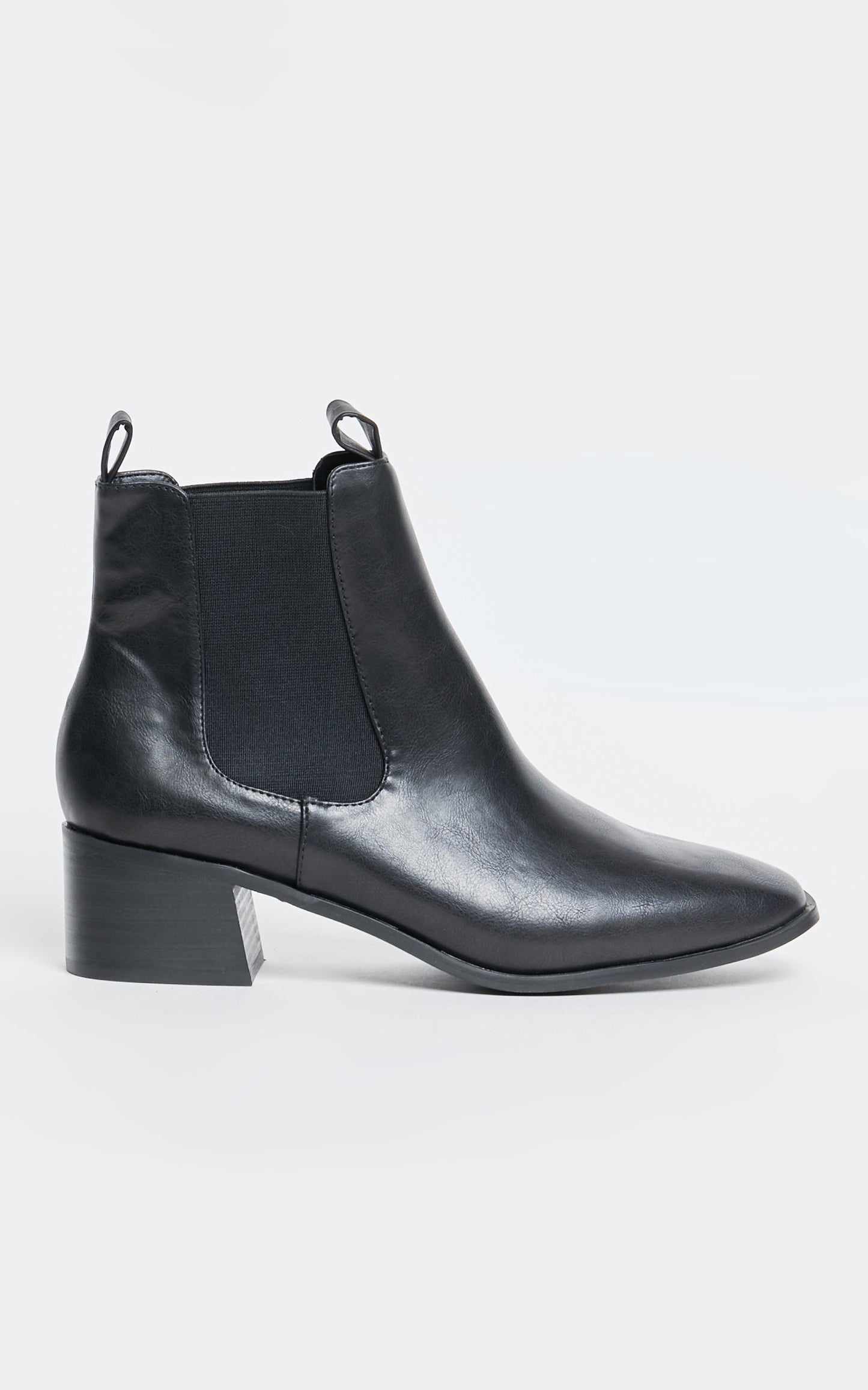 Verali - Nas II Boots in Black