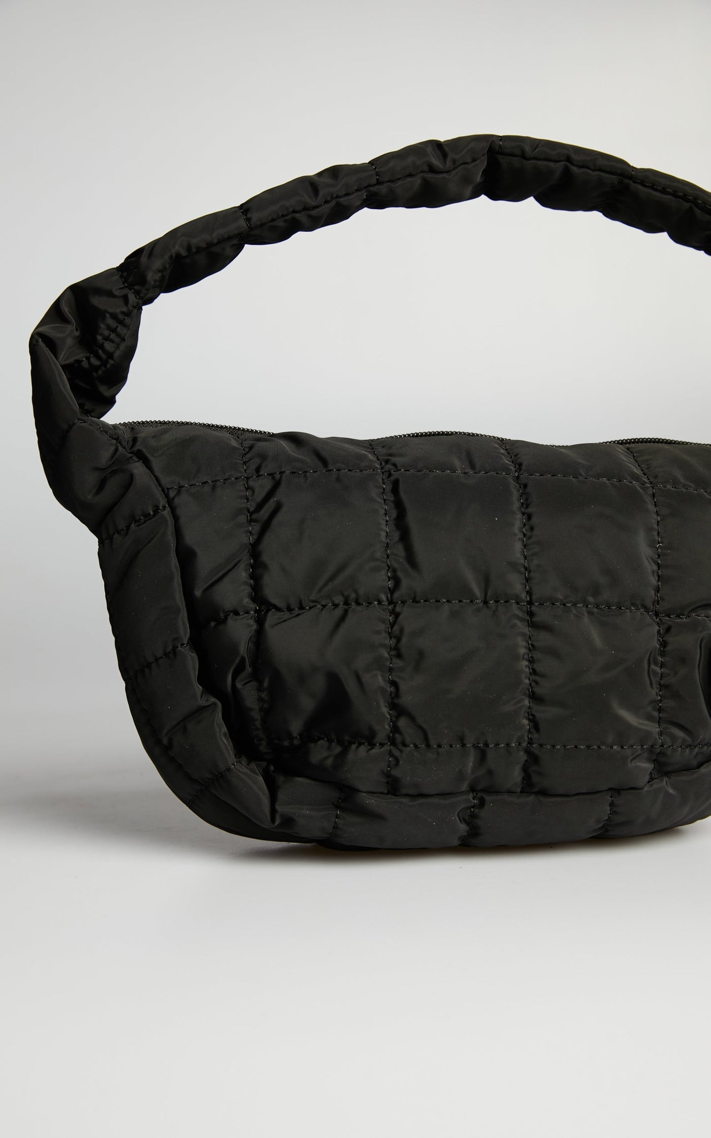 Valliria Quilted Bag in Black