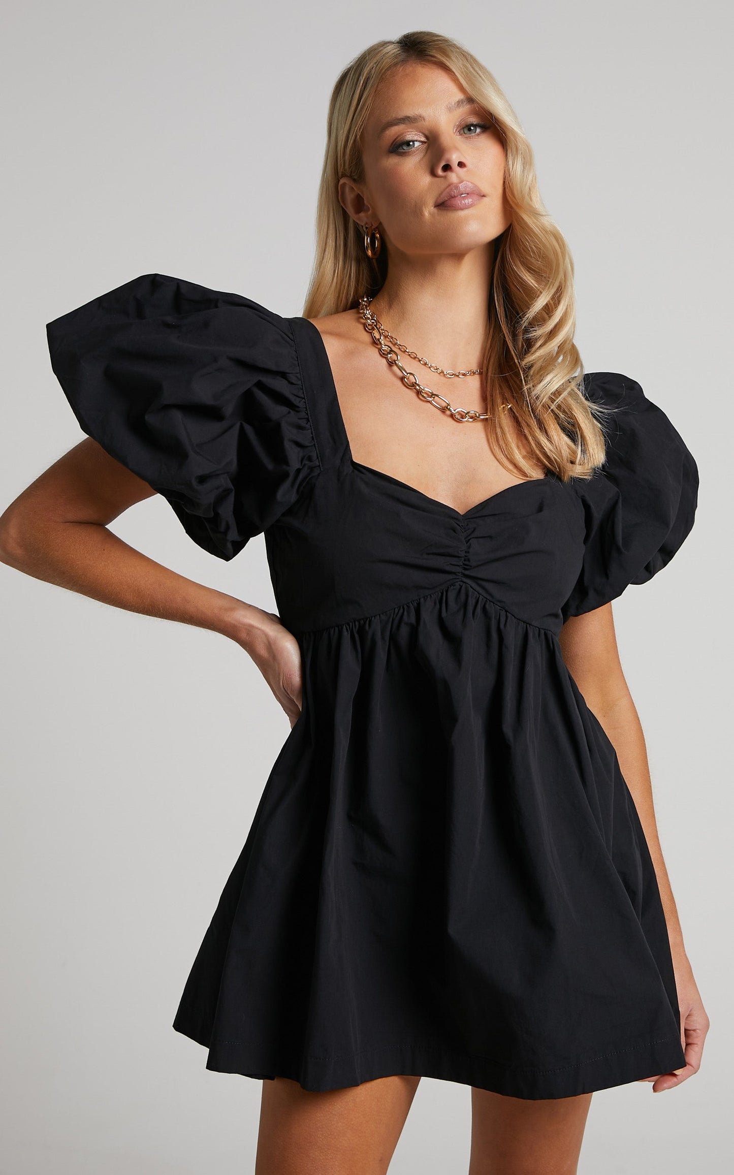 Vashti Mini Dress - Puff Sleeve Sweetheart Dress in Black