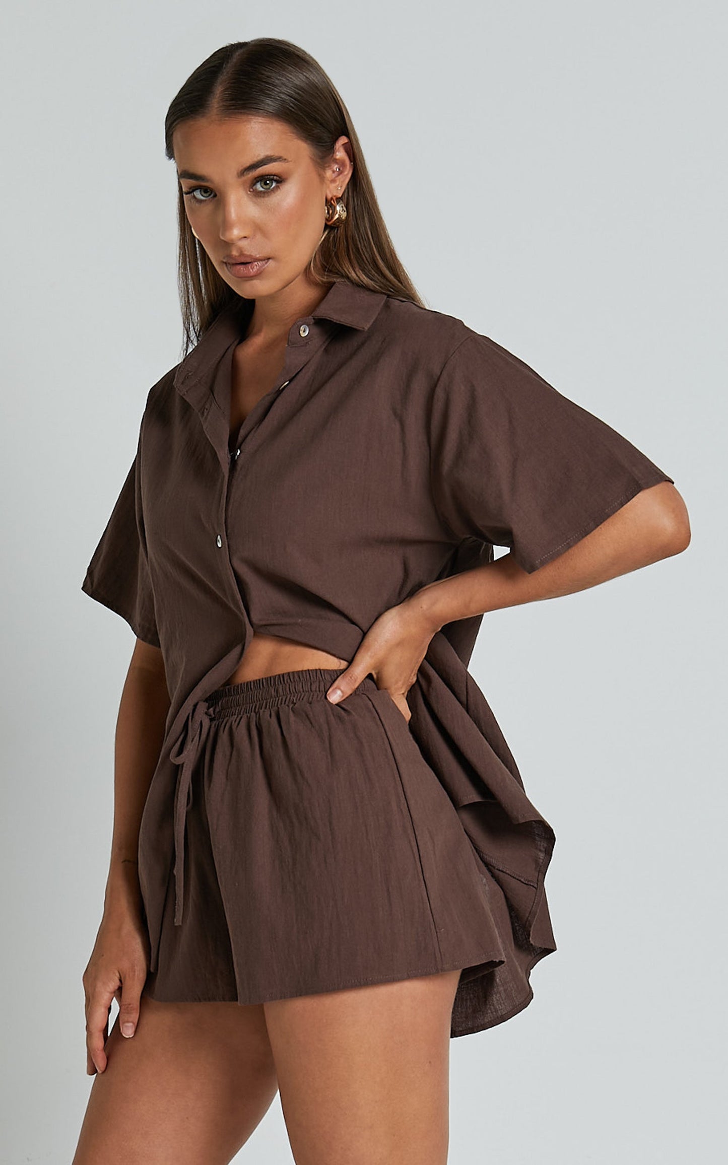 Vina Del Mar Two Piece Set - Linen Look Shirt and Shorts Set in Chocolate