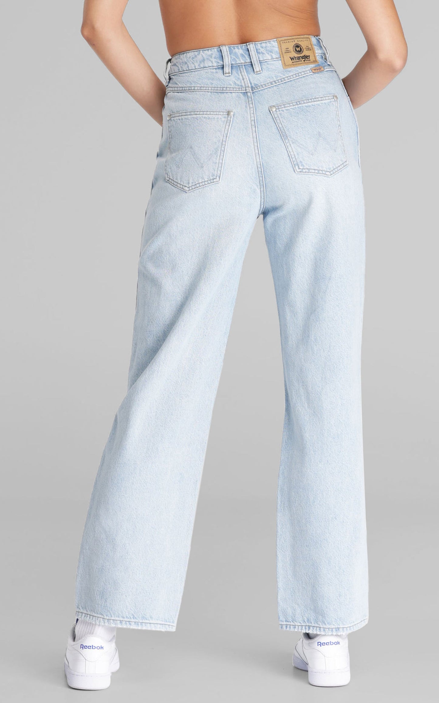 Wrangler - Bella Baggy Jeans in Delirium Decon