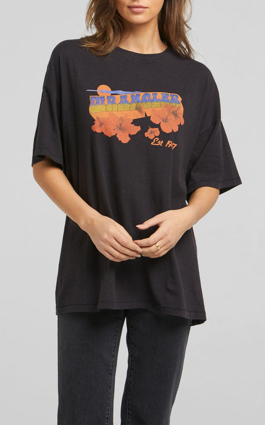 Wrangler - SWEET BREEZE OS TEE in Worn Black