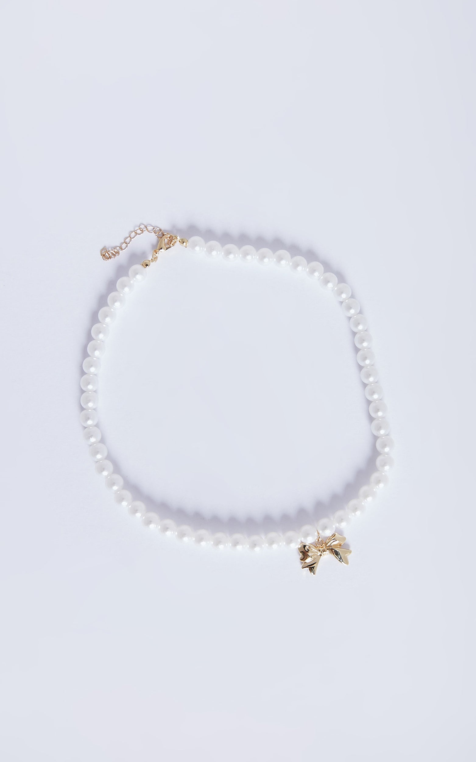 Wallace Necklace - Bow Shaped Pearl Necklace in Gold