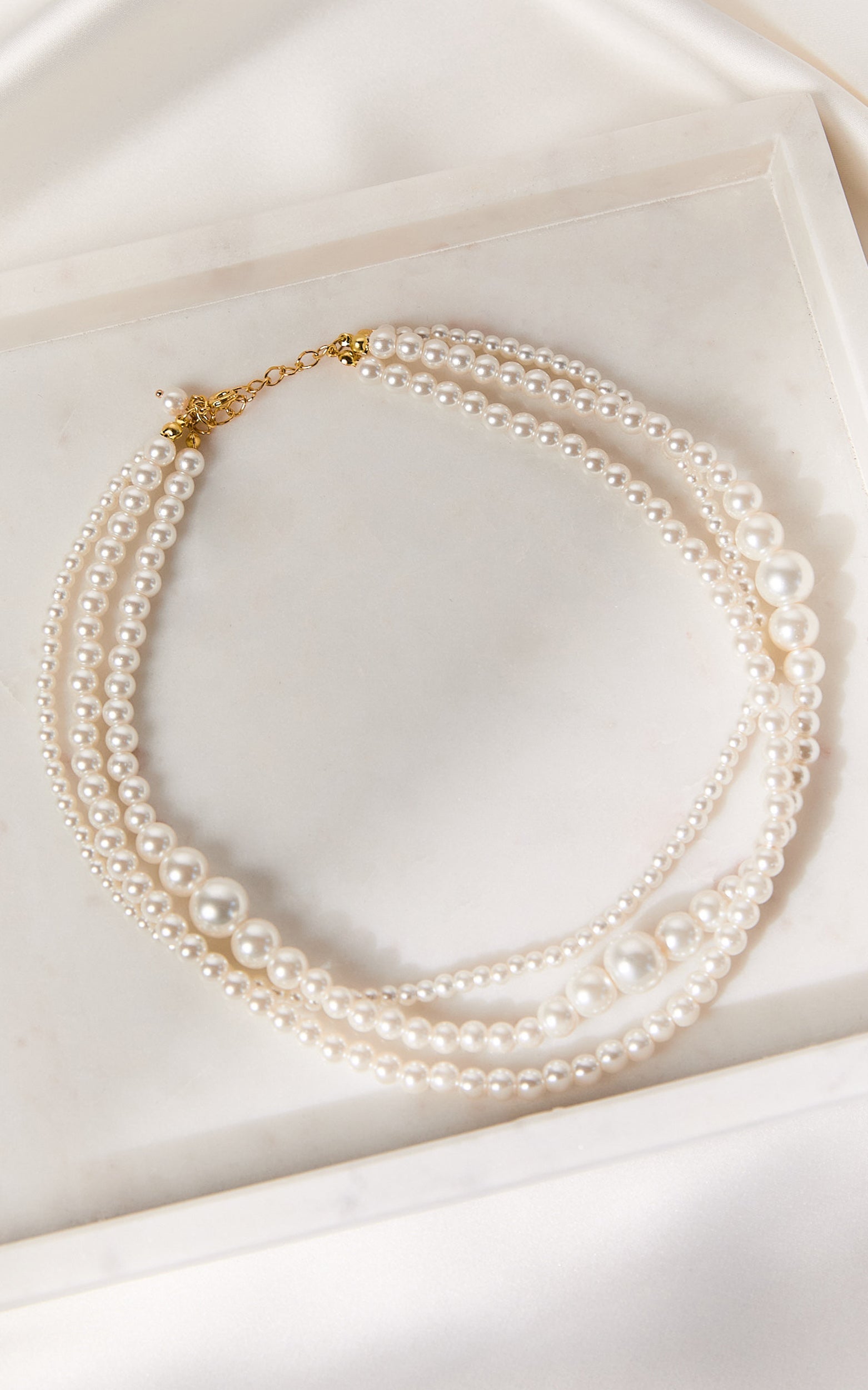 Walter Necklace - Layered Pearl Necklace in White