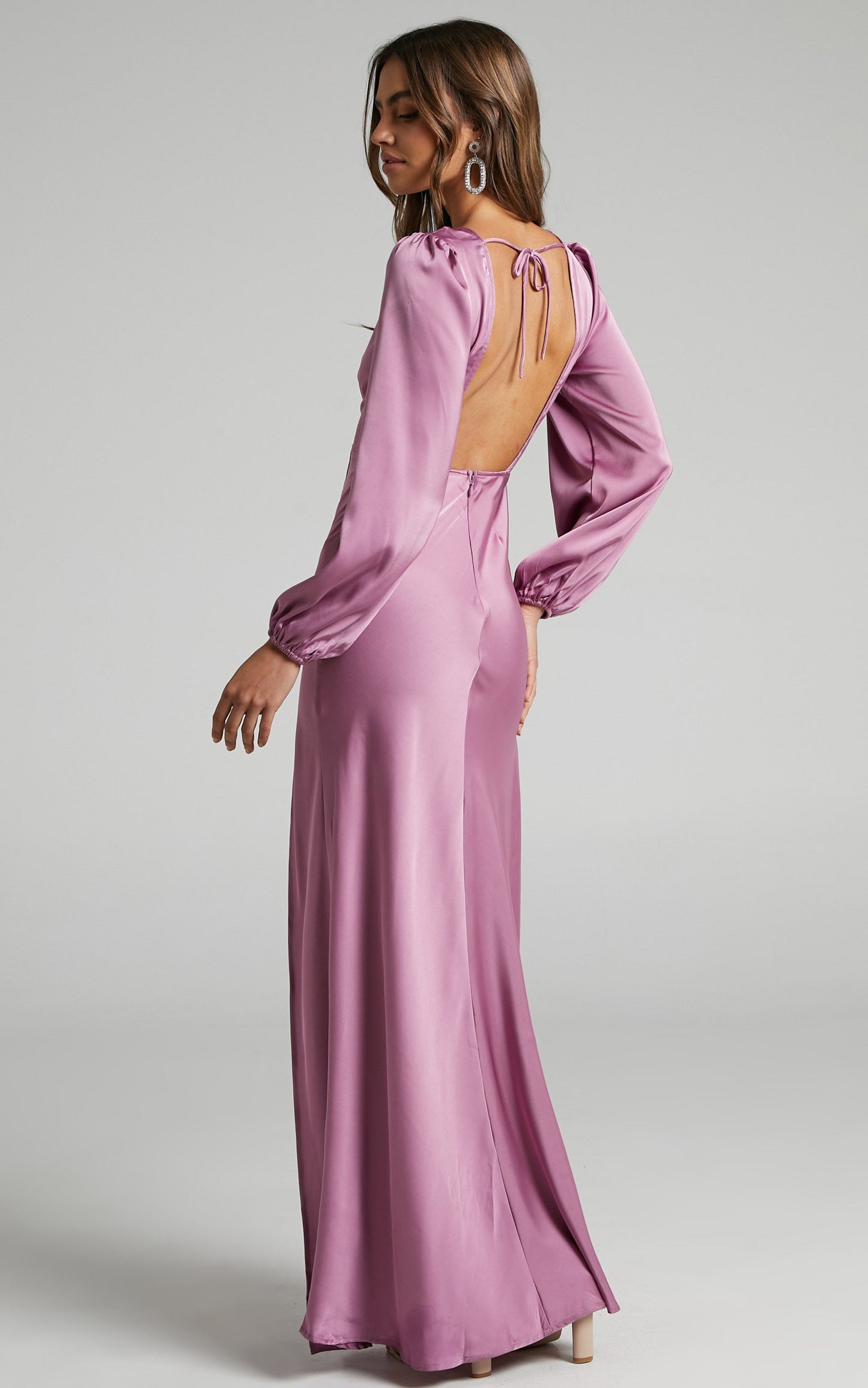 Wellah Maxi Dress - Balloon Sleeve Thigh Split V Neck Satin Dress in Orchid