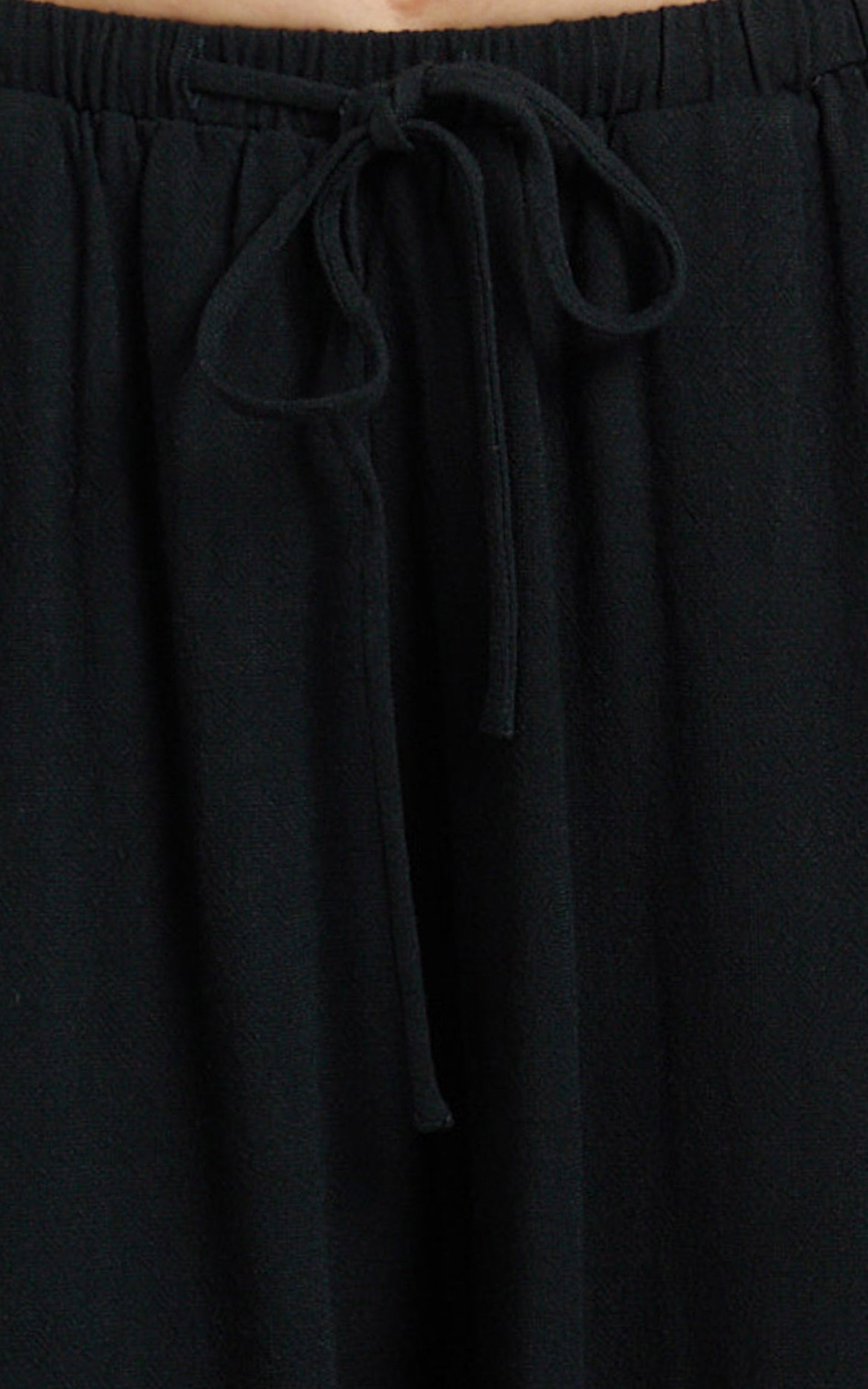 Wesley Pants - Mid Rise Relaxed Leg Linen Blend Pants in Black