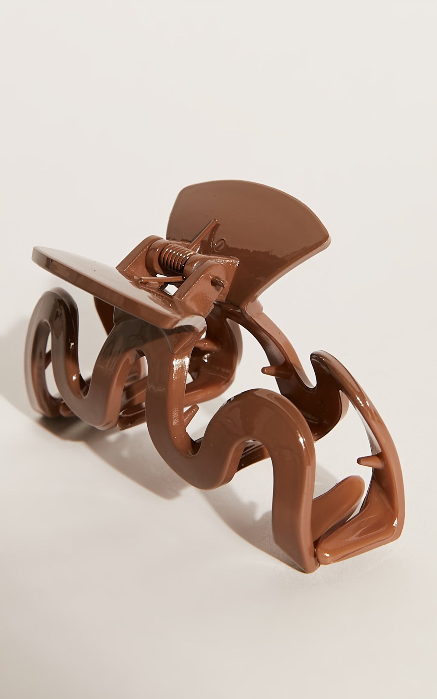 Wilde Hair Clip in Brown