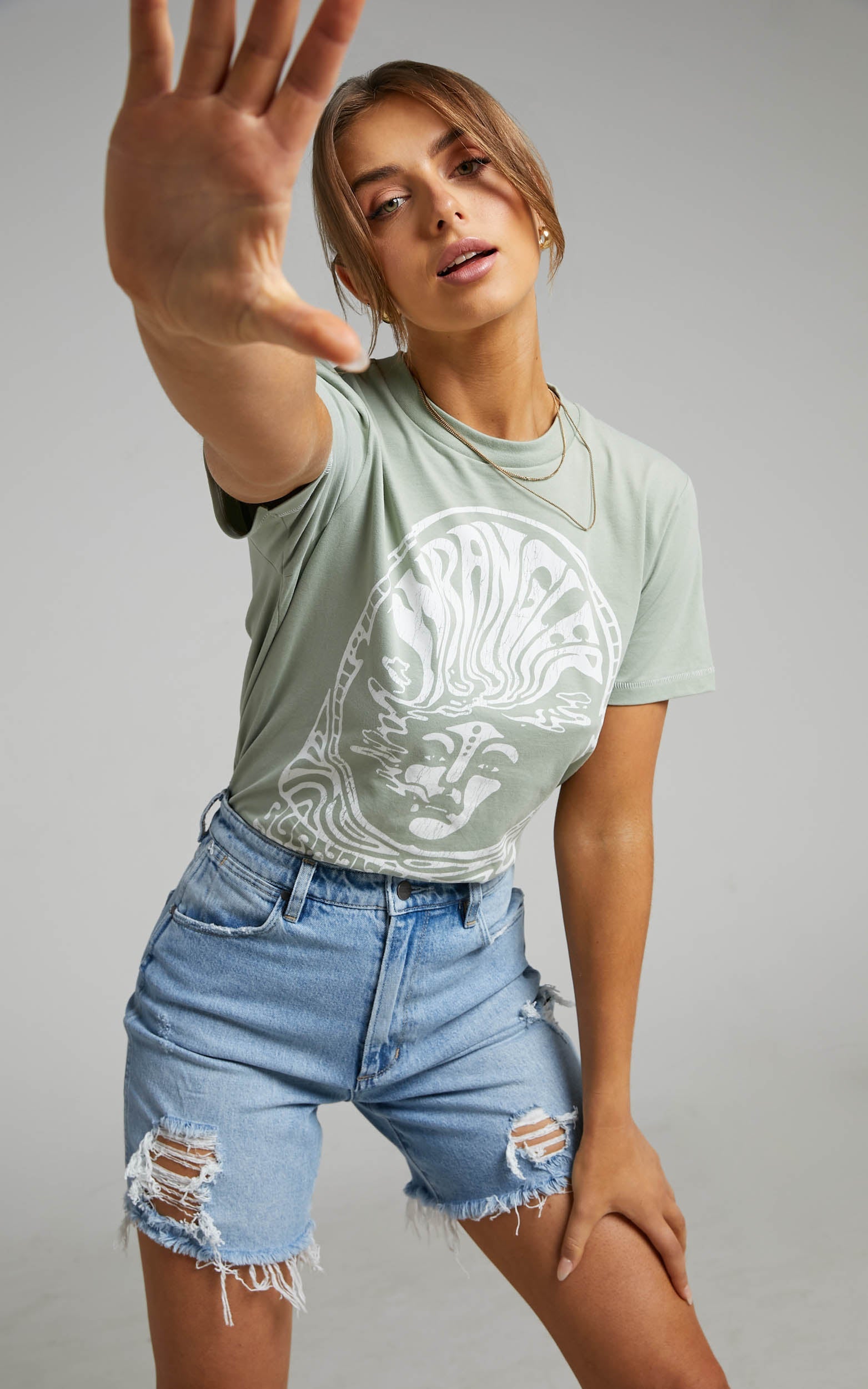 Wrangler - Burning Desire Tee in Desert Sage