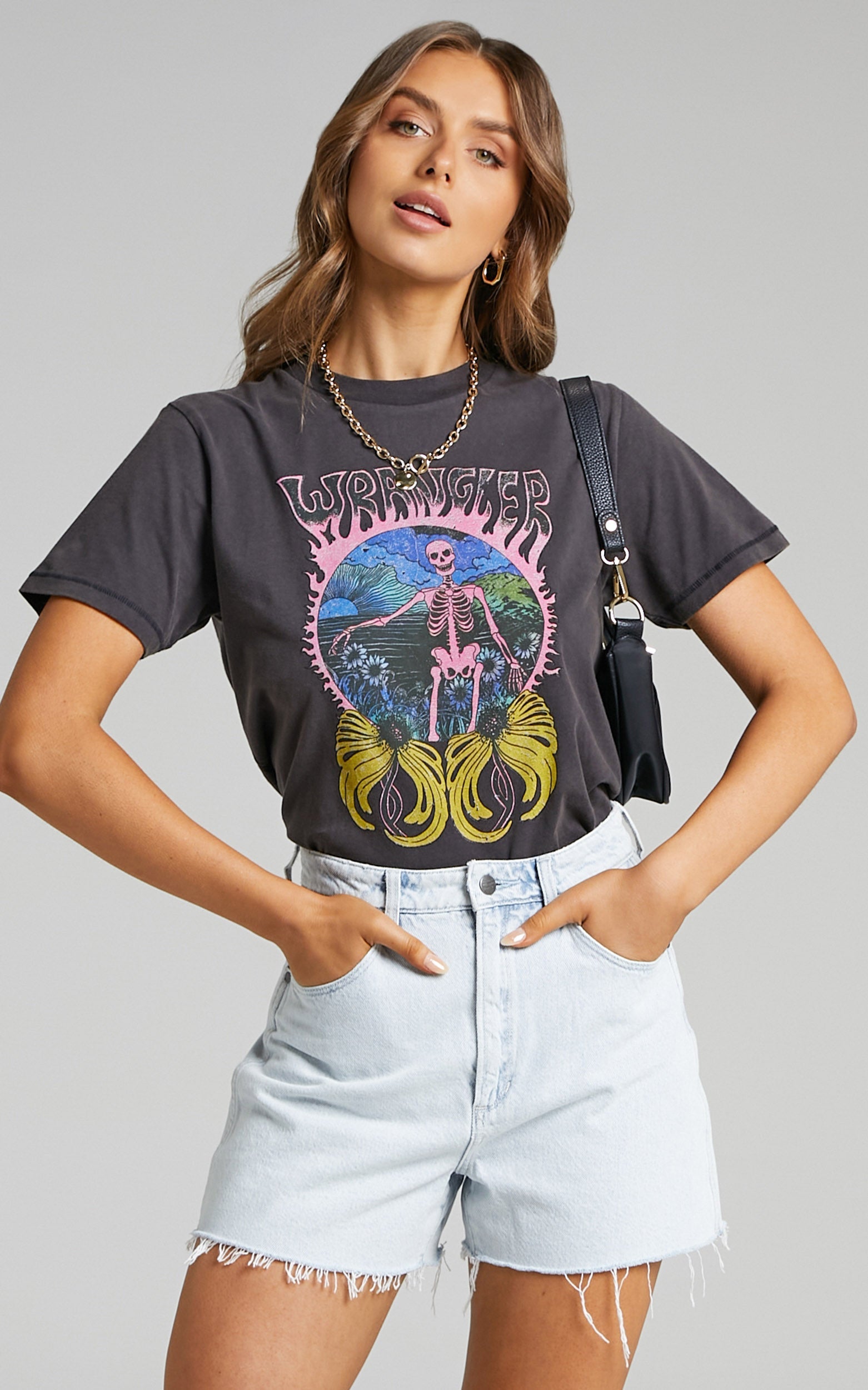 Wrangler - Floral Bones Tee in Worn Black