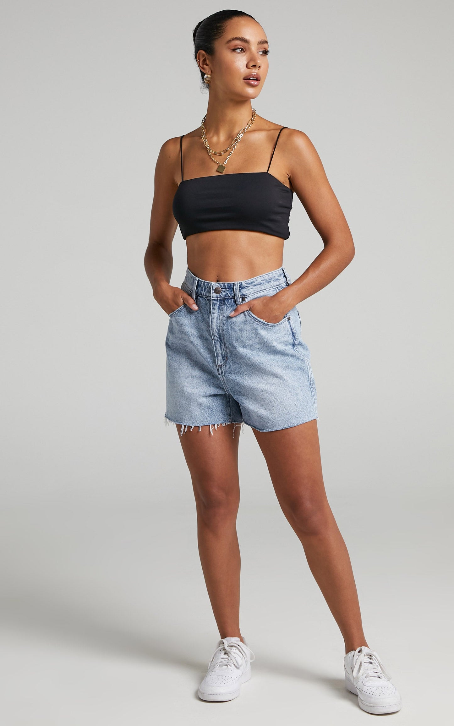 Wrangler - Hi Bells Denim Short in PENINSULA BLUES