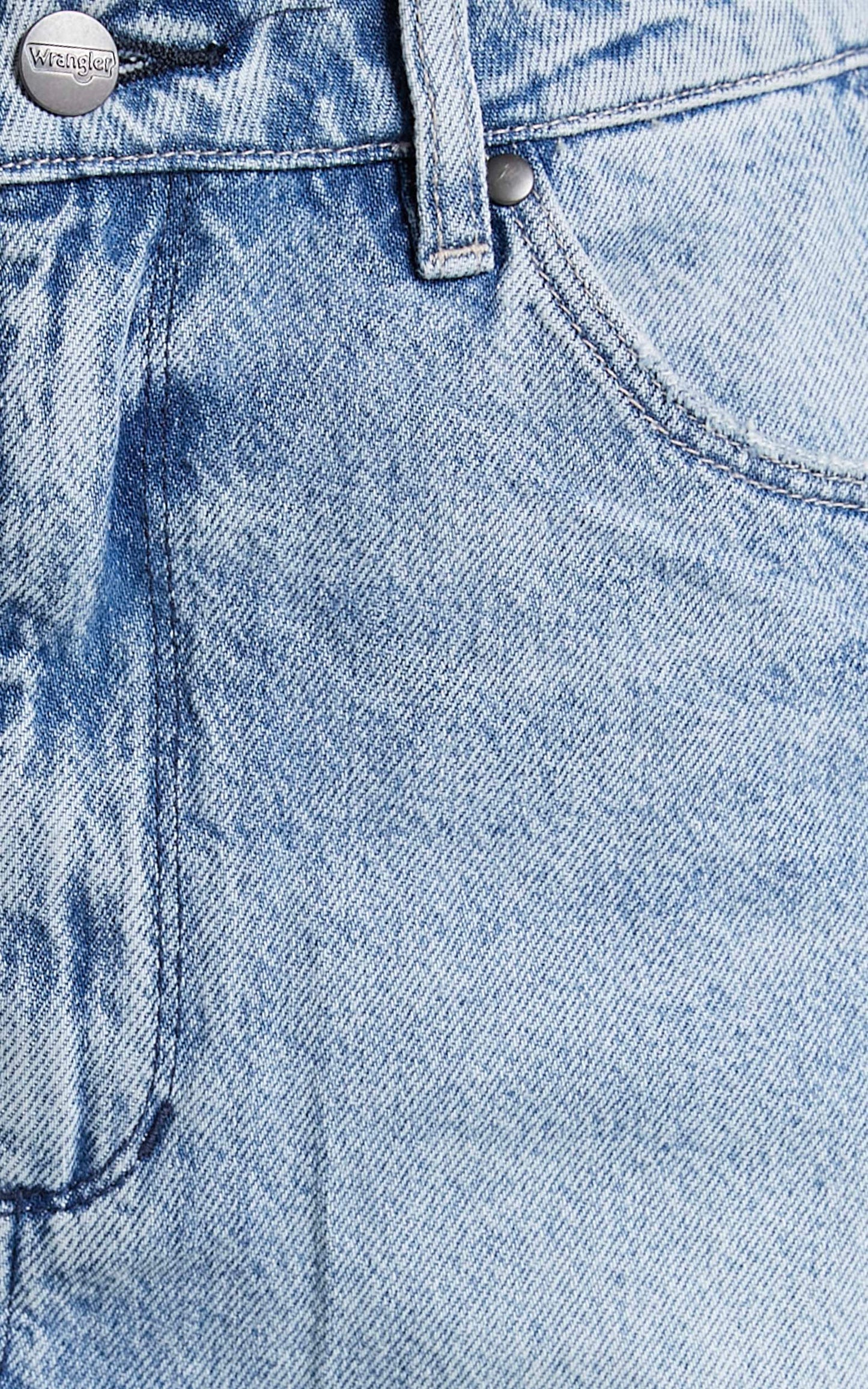 Wrangler - Repair Mini Denim Skirt in Never Never