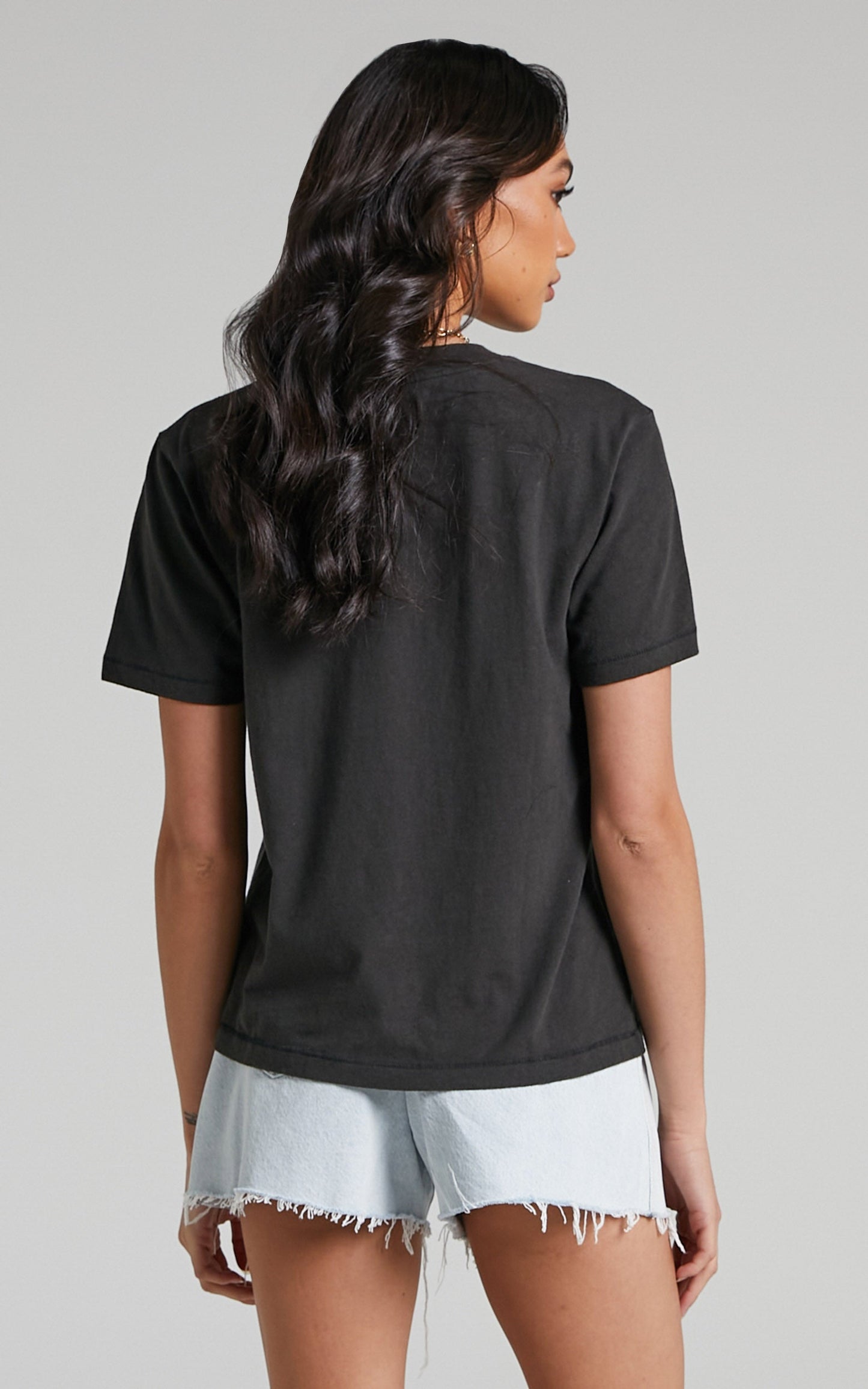 Wrangler - SPHINX TEE in Worn  Black