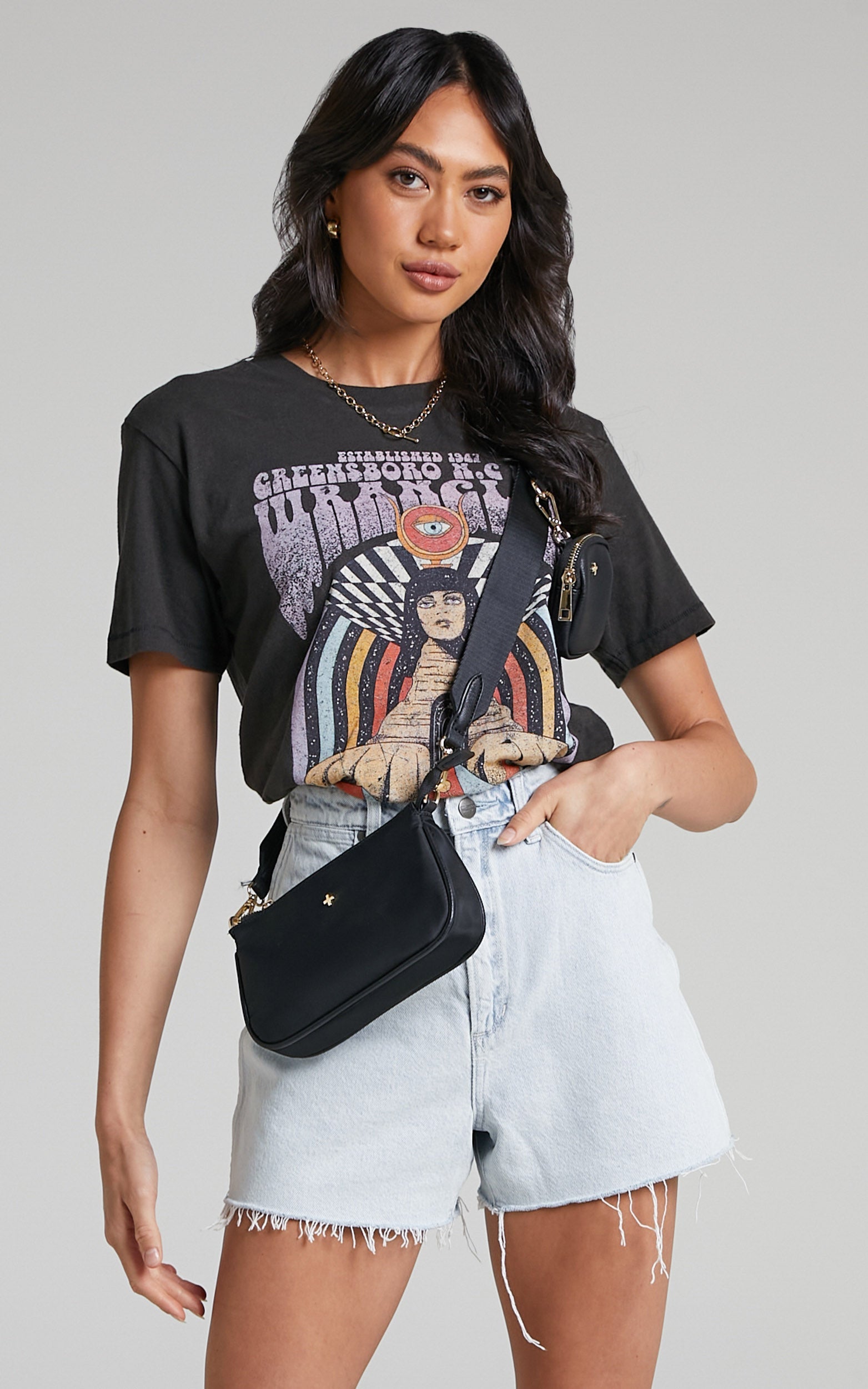 Wrangler - SPHINX TEE in Worn  Black