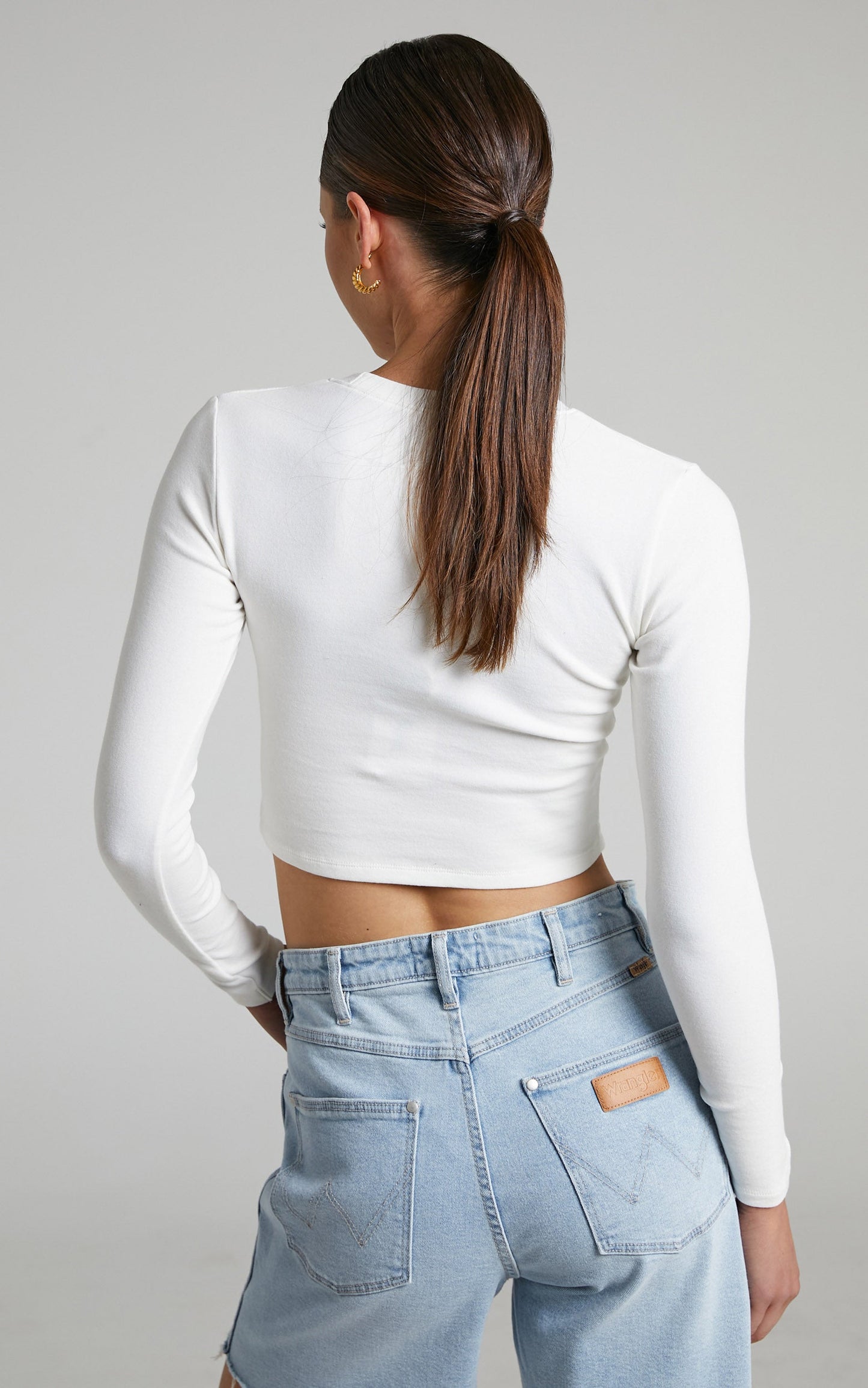 Wrangler - The Reaction Long Sleeve Rib Tee in Vintage White