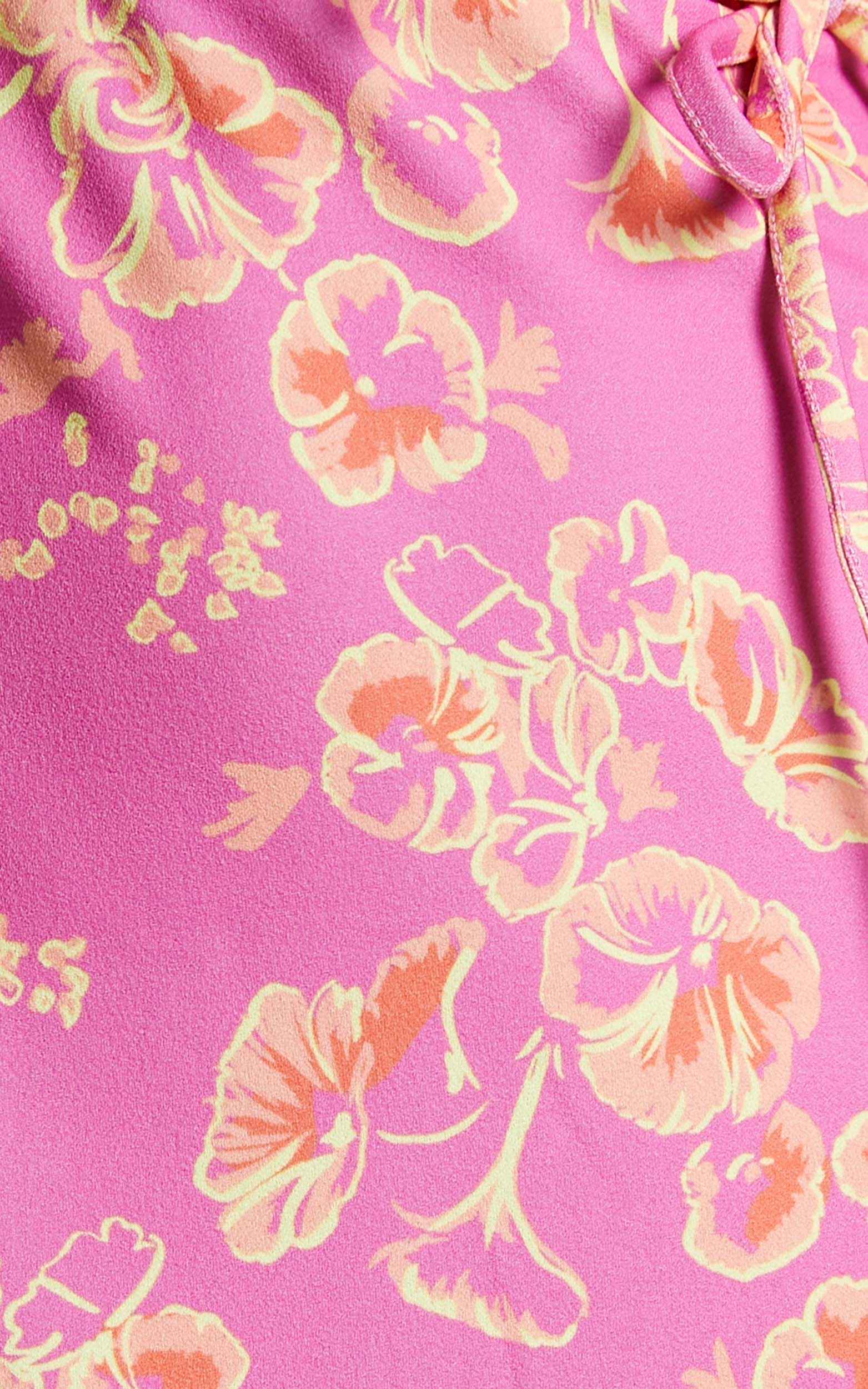 Yara Midi Dress in Floral Fantasia