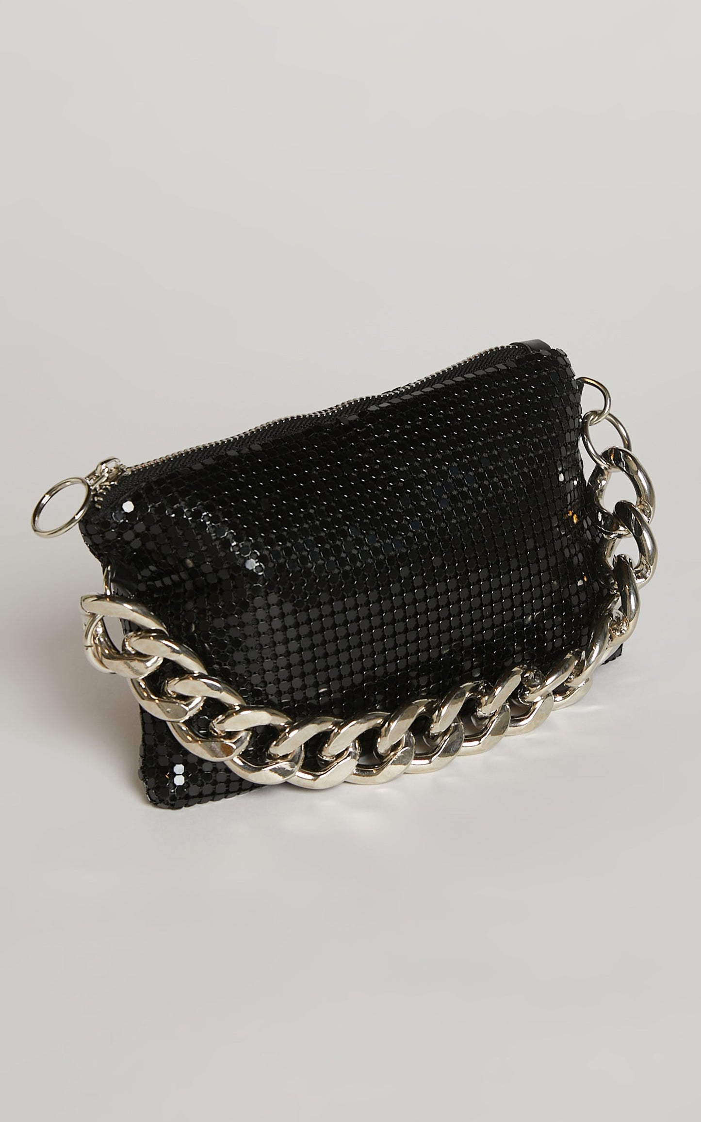 Yeeshai Bag - Sequin Mesh Chain Strap Bag in Black and Silver