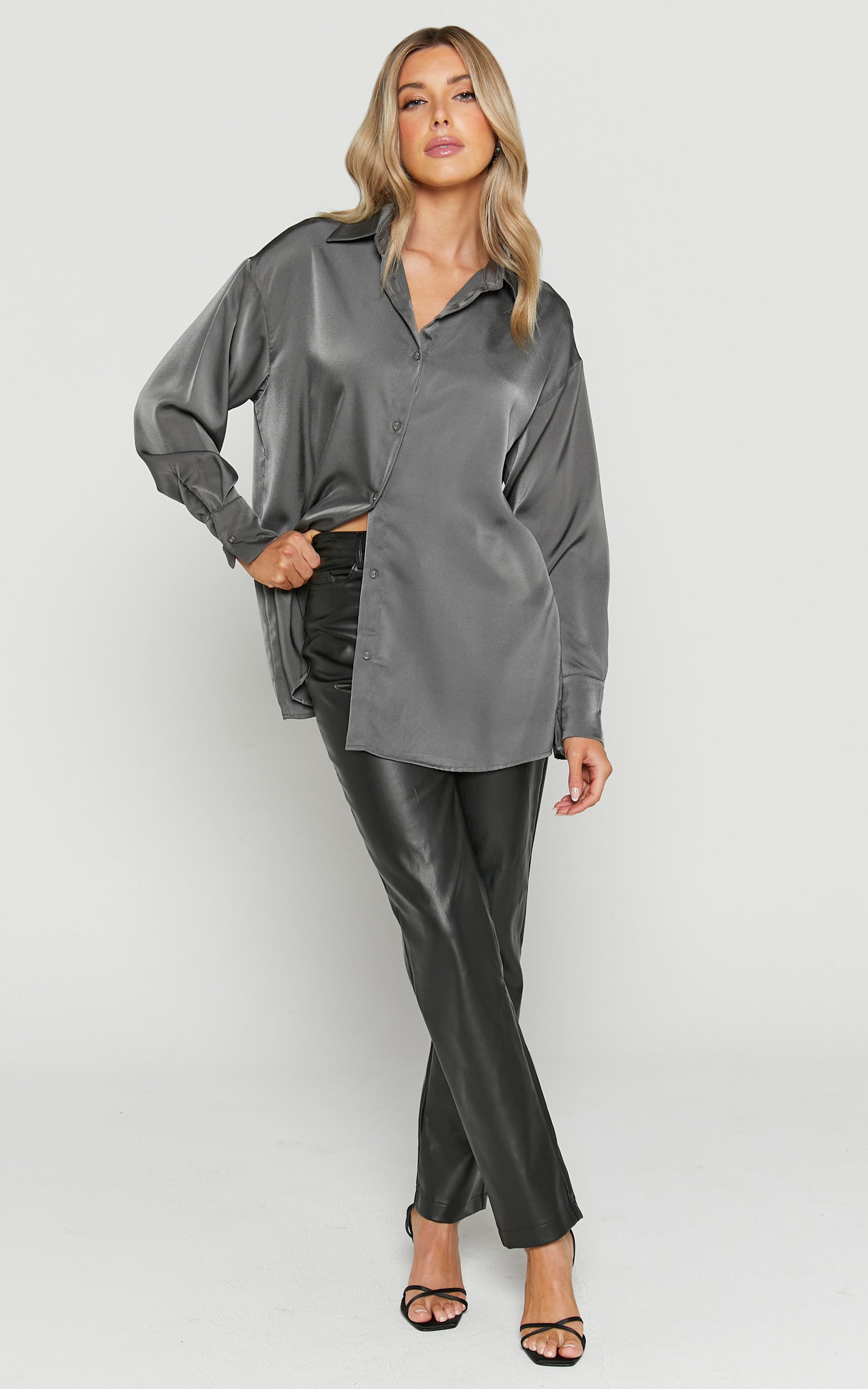 Yenney Long Sleeve Shirt in Charcoal