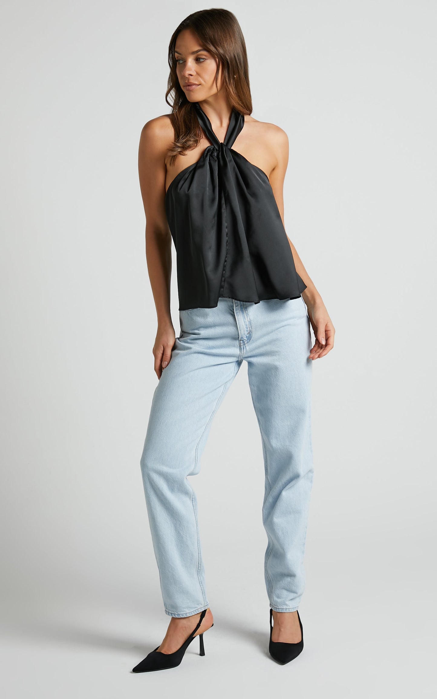 Yenvi Top - Twist Halter Neck Top in Black