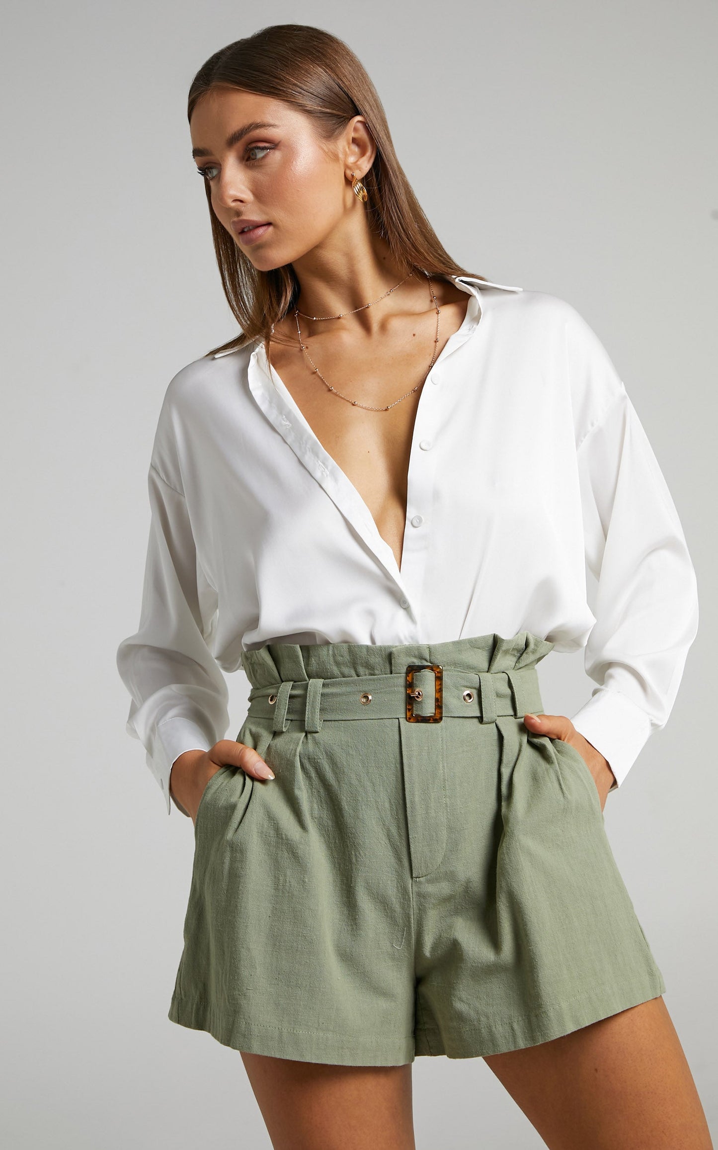 ZABEL Paper bag Waist Shorts in Cotton in Khaki