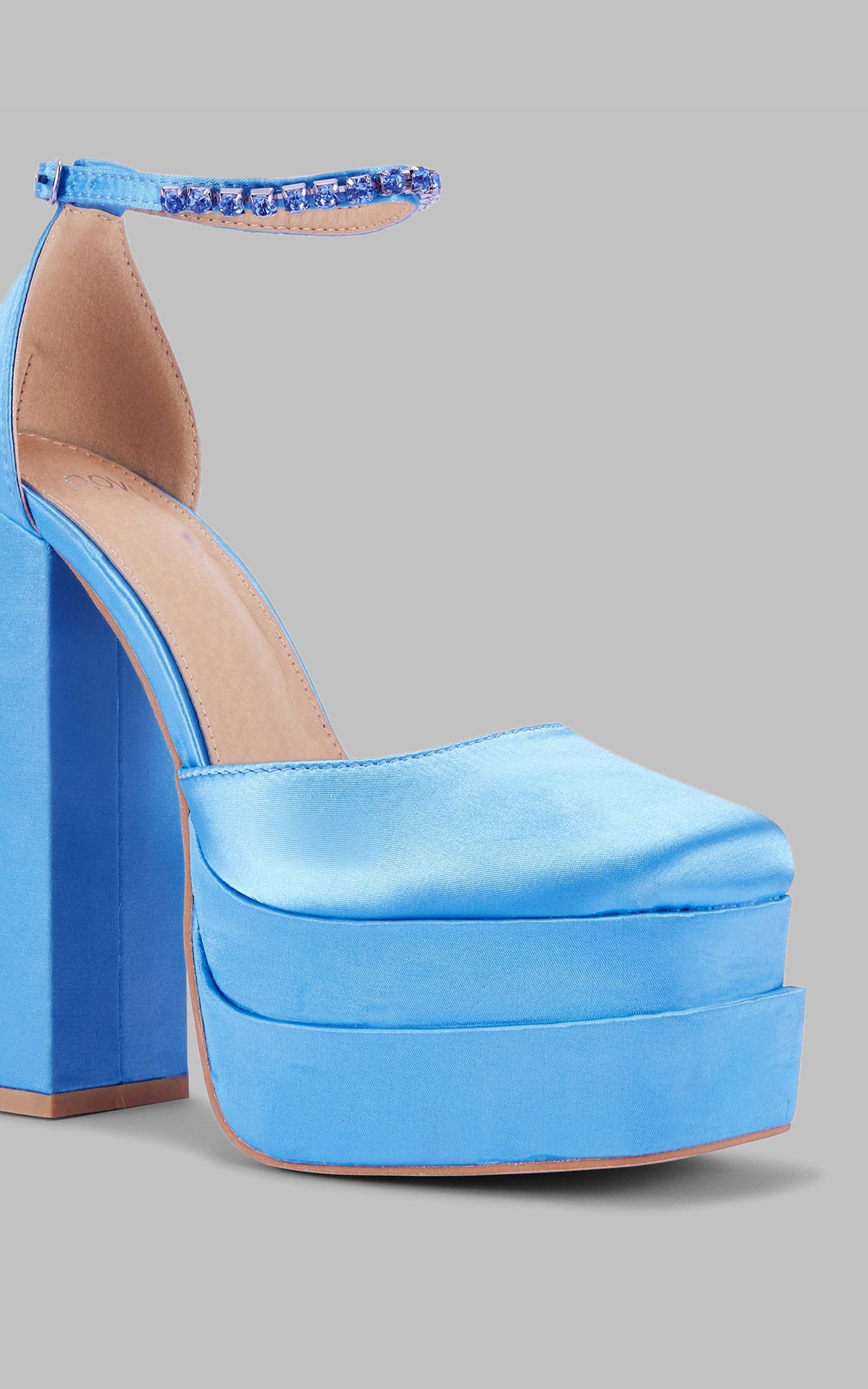 Novo - Zaguar Heels in Blue
