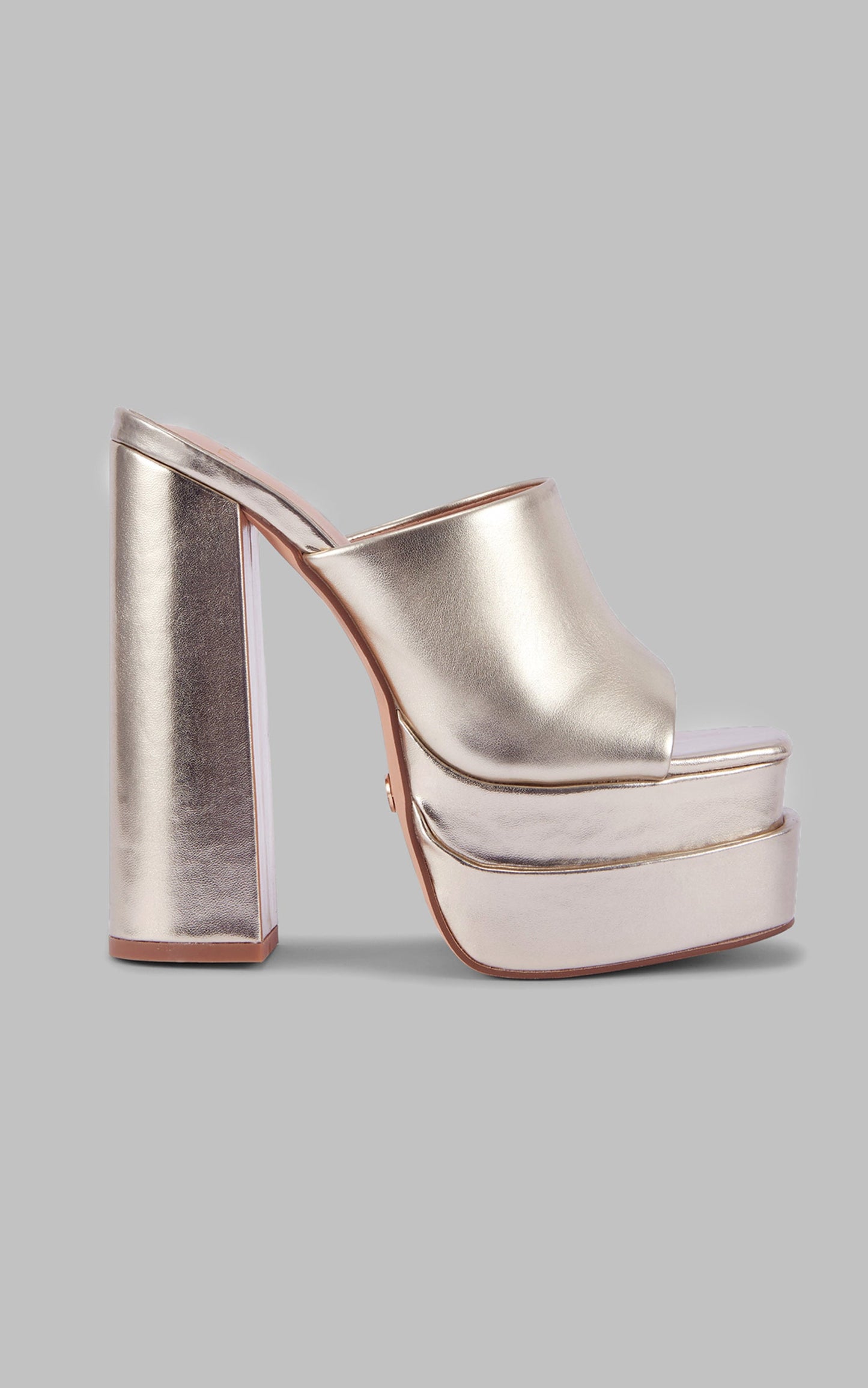Novo - Zaviera Heels in Gold