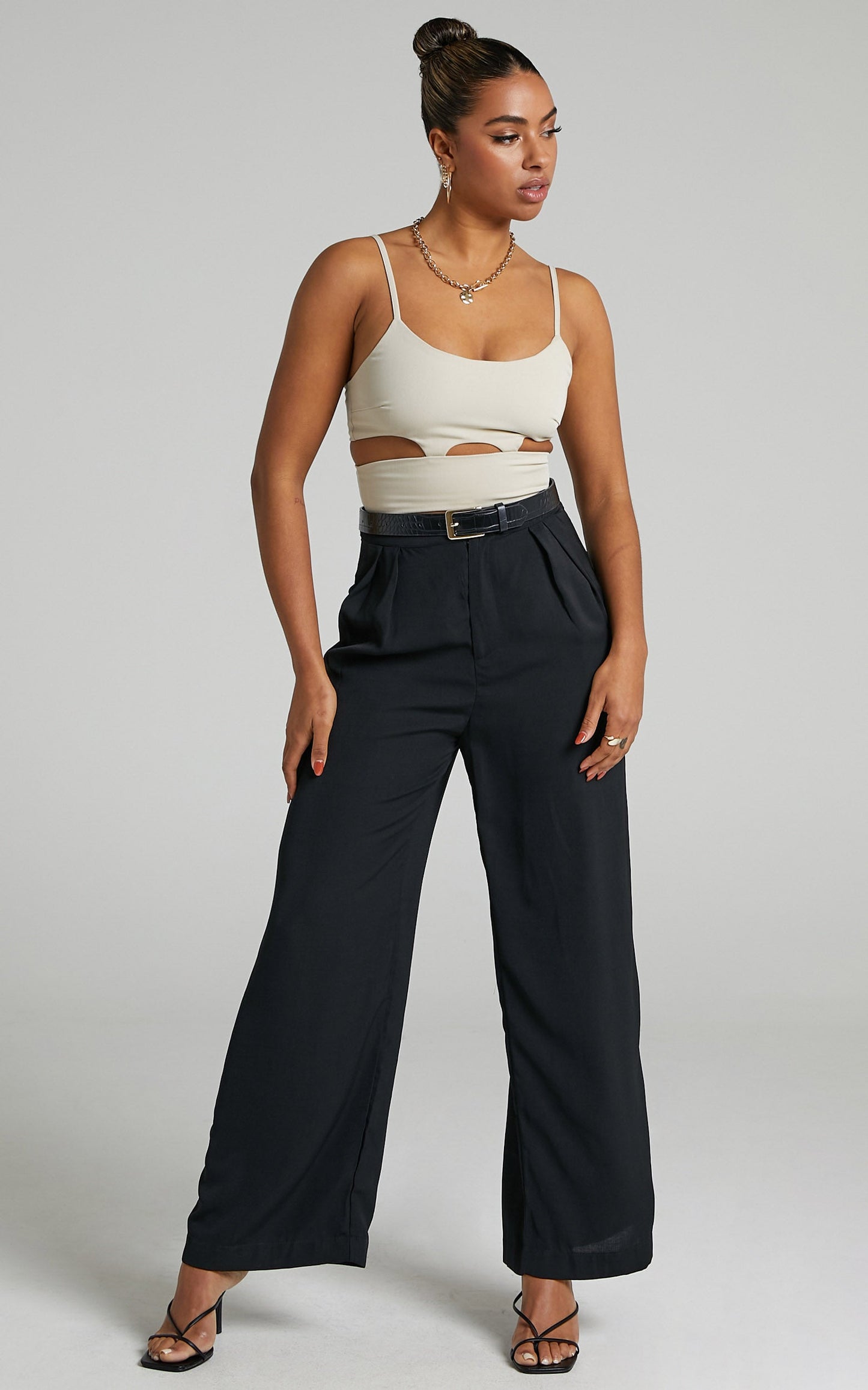 Zoie Top - Cut Out Crop Top in Stone