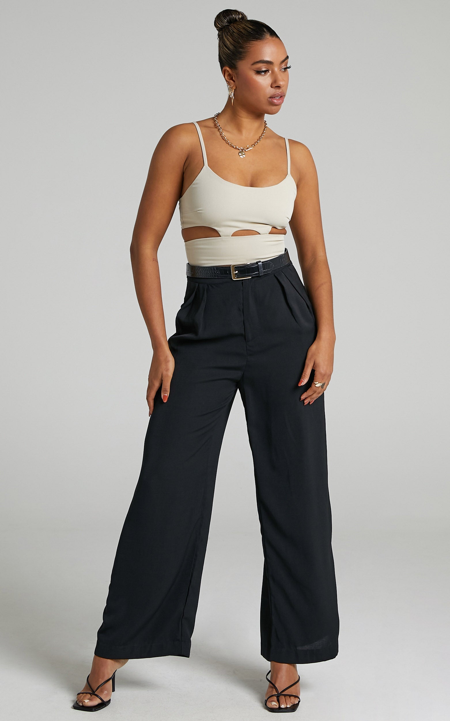 Zoie Top - Cut Out Crop Top in Stone