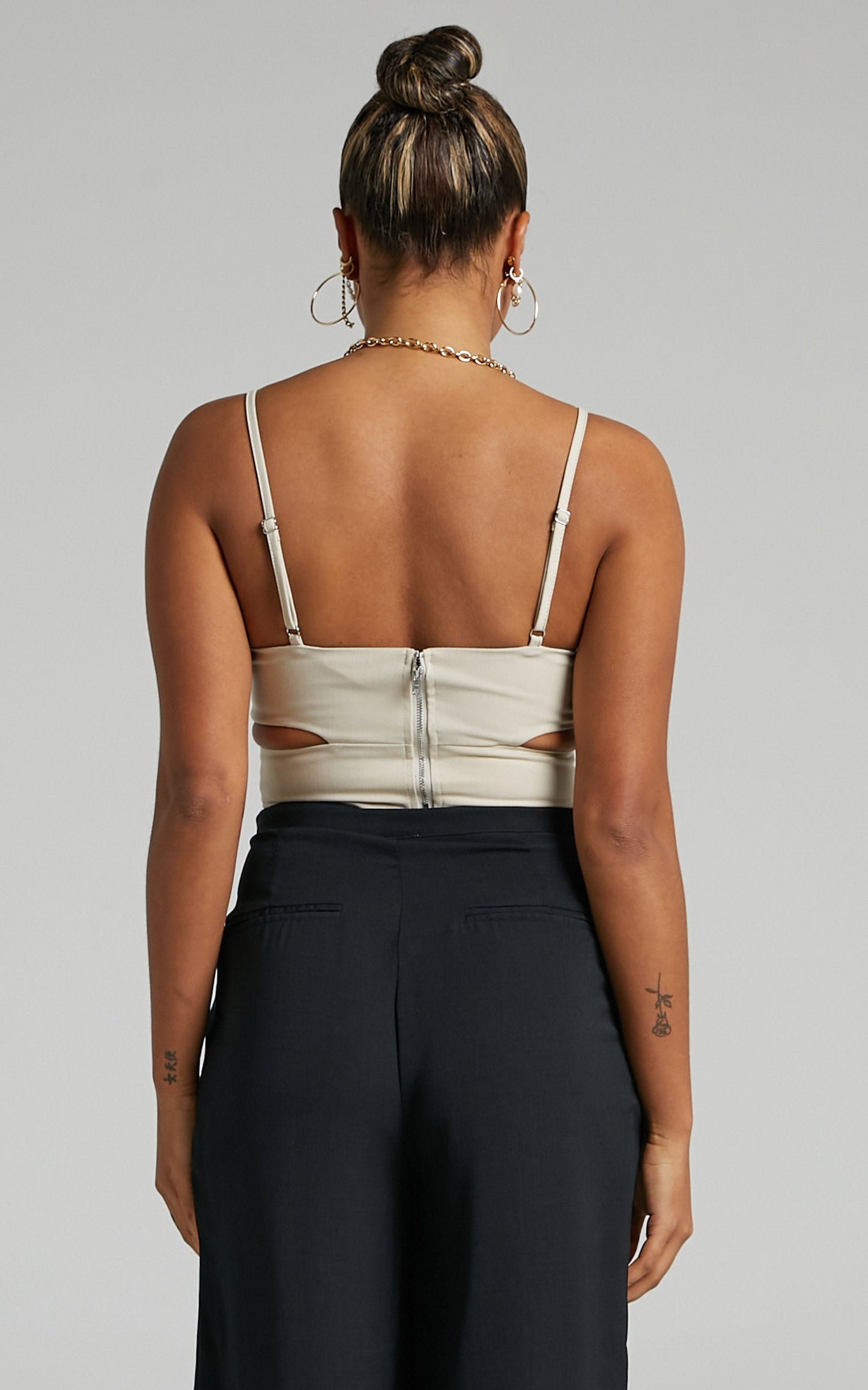 Zoie Top - Cut Out Crop Top in Stone
