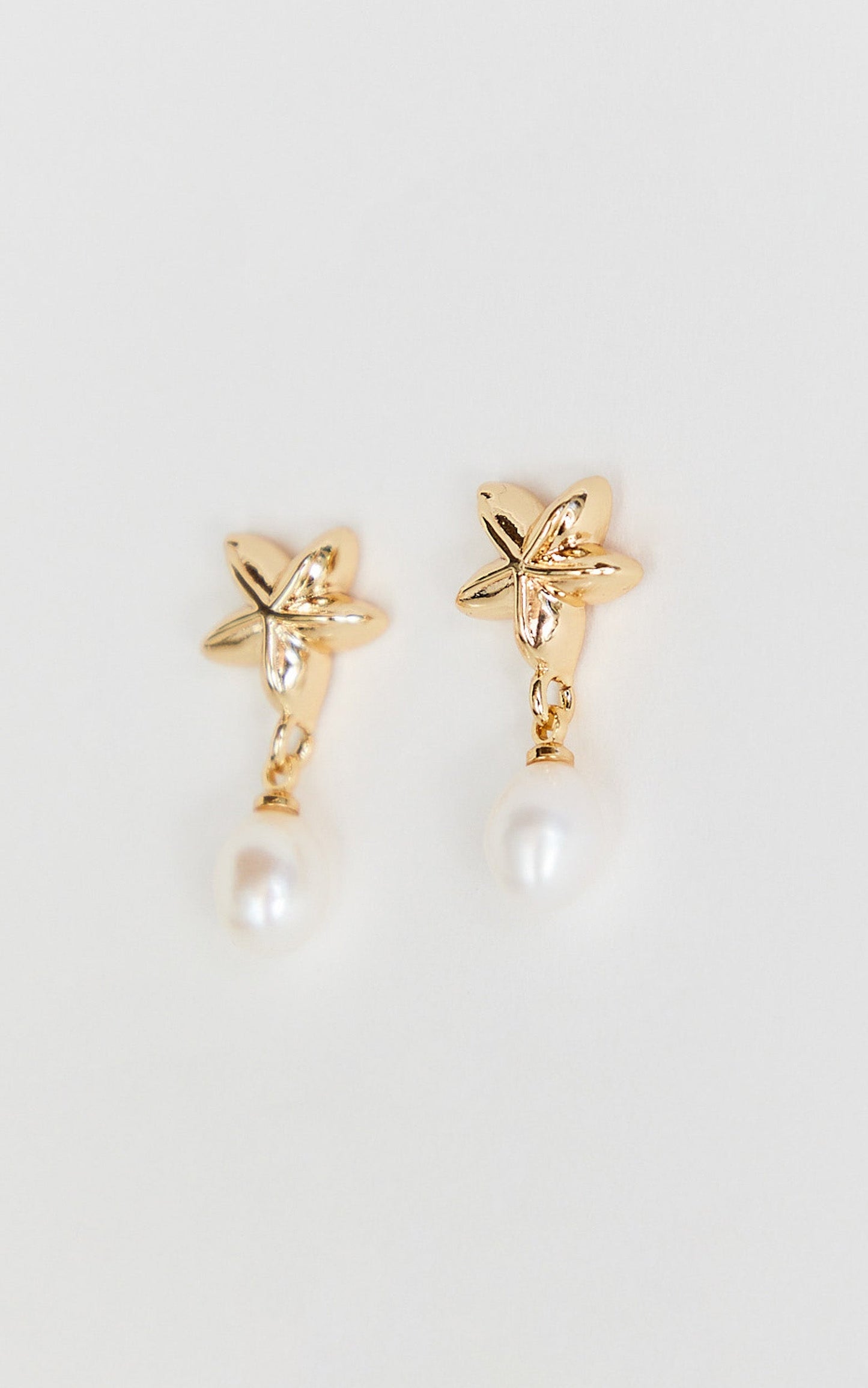 Zyla Earrings - Pearl Drop Earrings in Gold