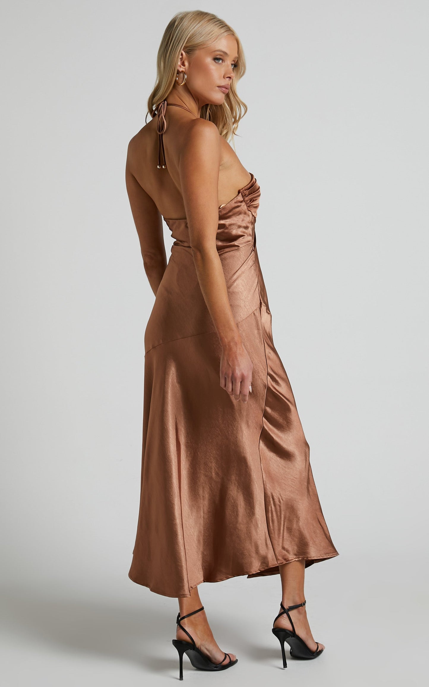 Zyrille Midi Dress - Thigh Split Halter Neck Midi Dress in Chocolate