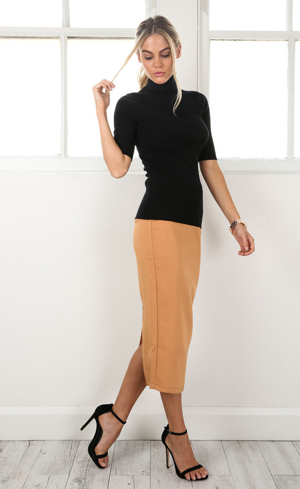 High Aims Knit Top In Black
