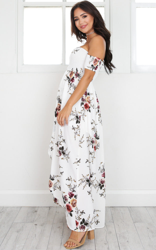 Lovestruck Maxi Dress in White Floral