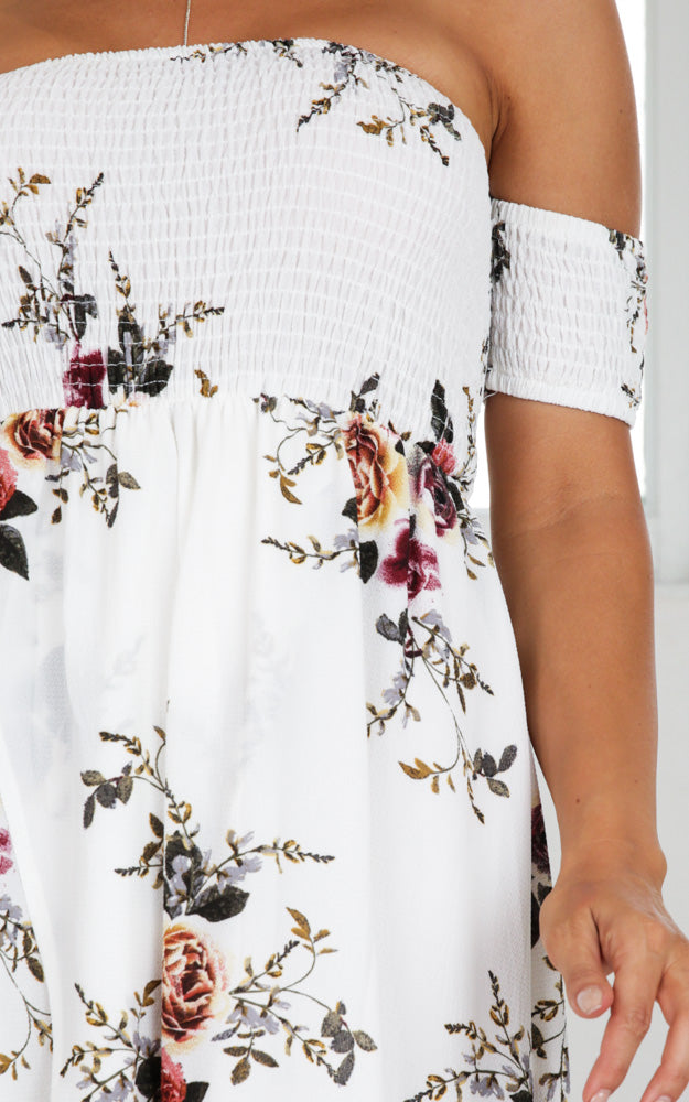 Lovestruck Maxi Dress in White Floral