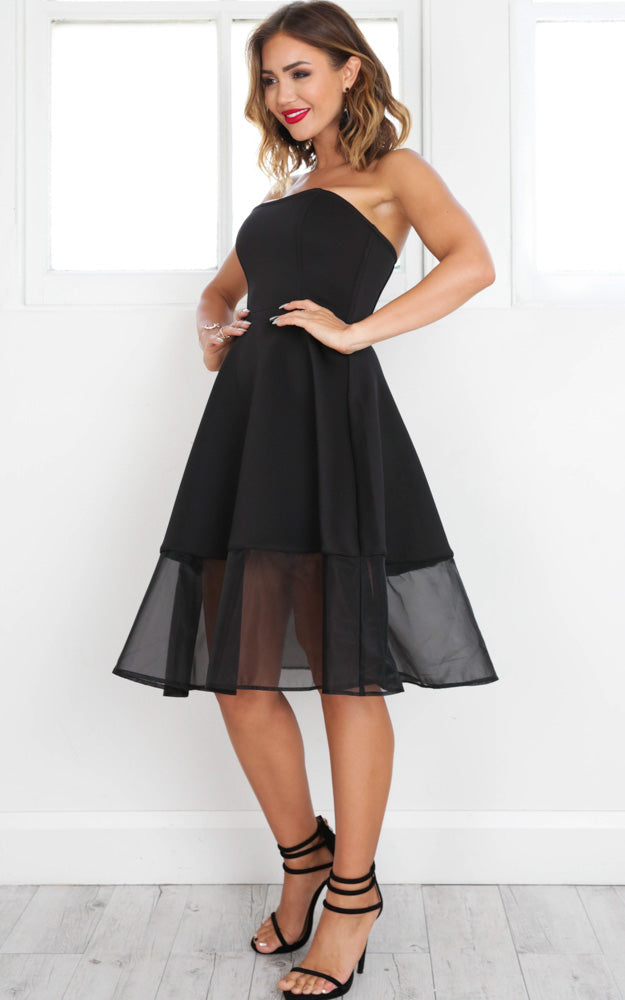 Picture Perfect Dress In Black