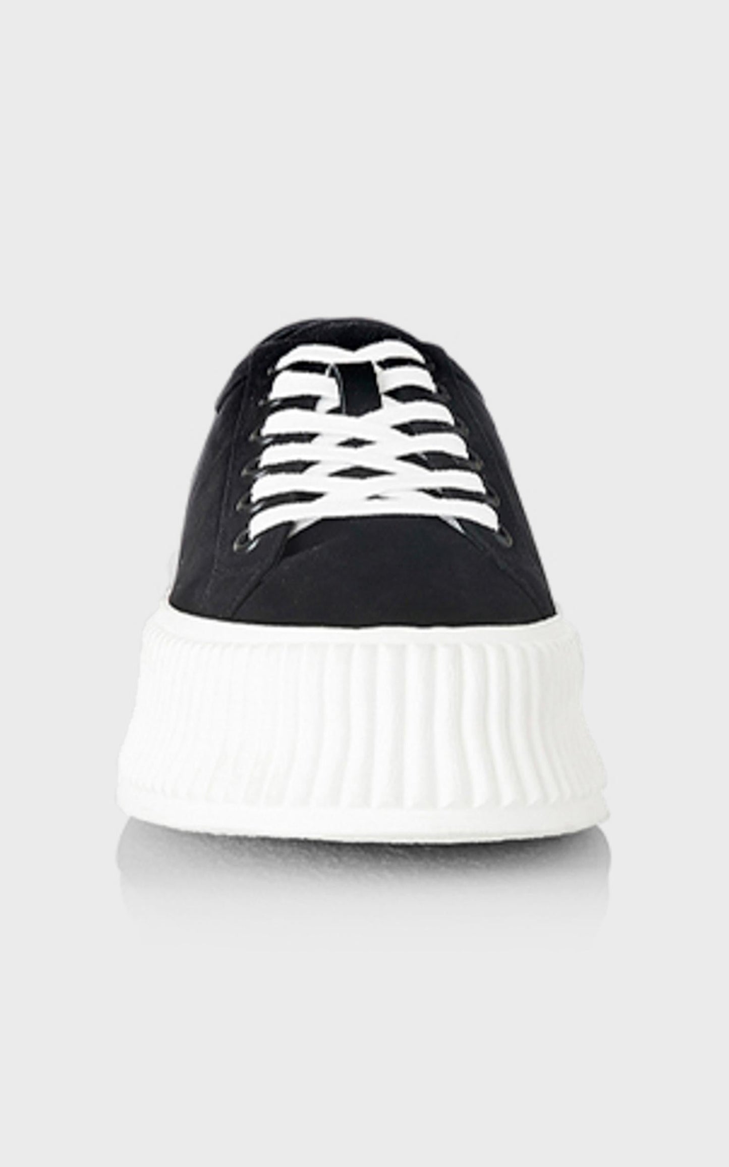 Alias Mae - Adelaide Sneakers in Black Nubuck