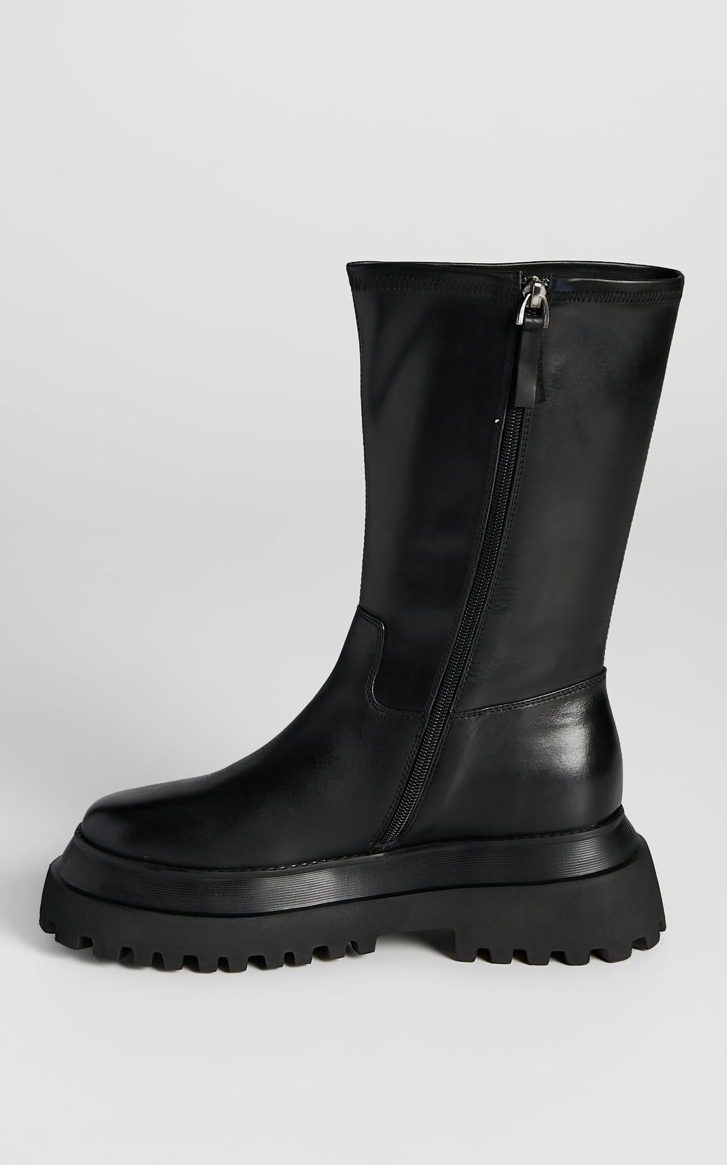 Alias Mae - Nixon Boots in Black Burnished