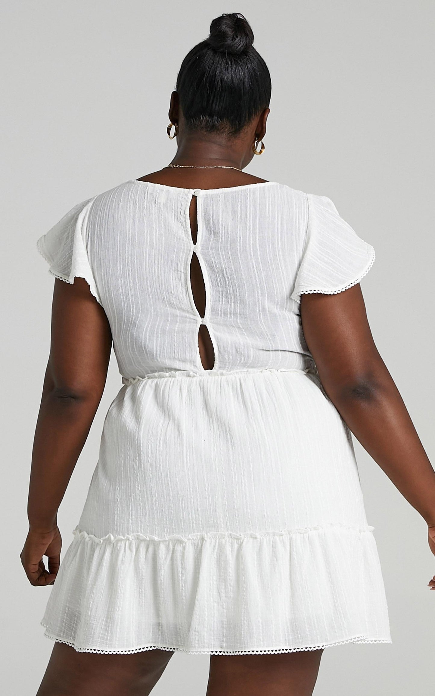 Alma Dress in White